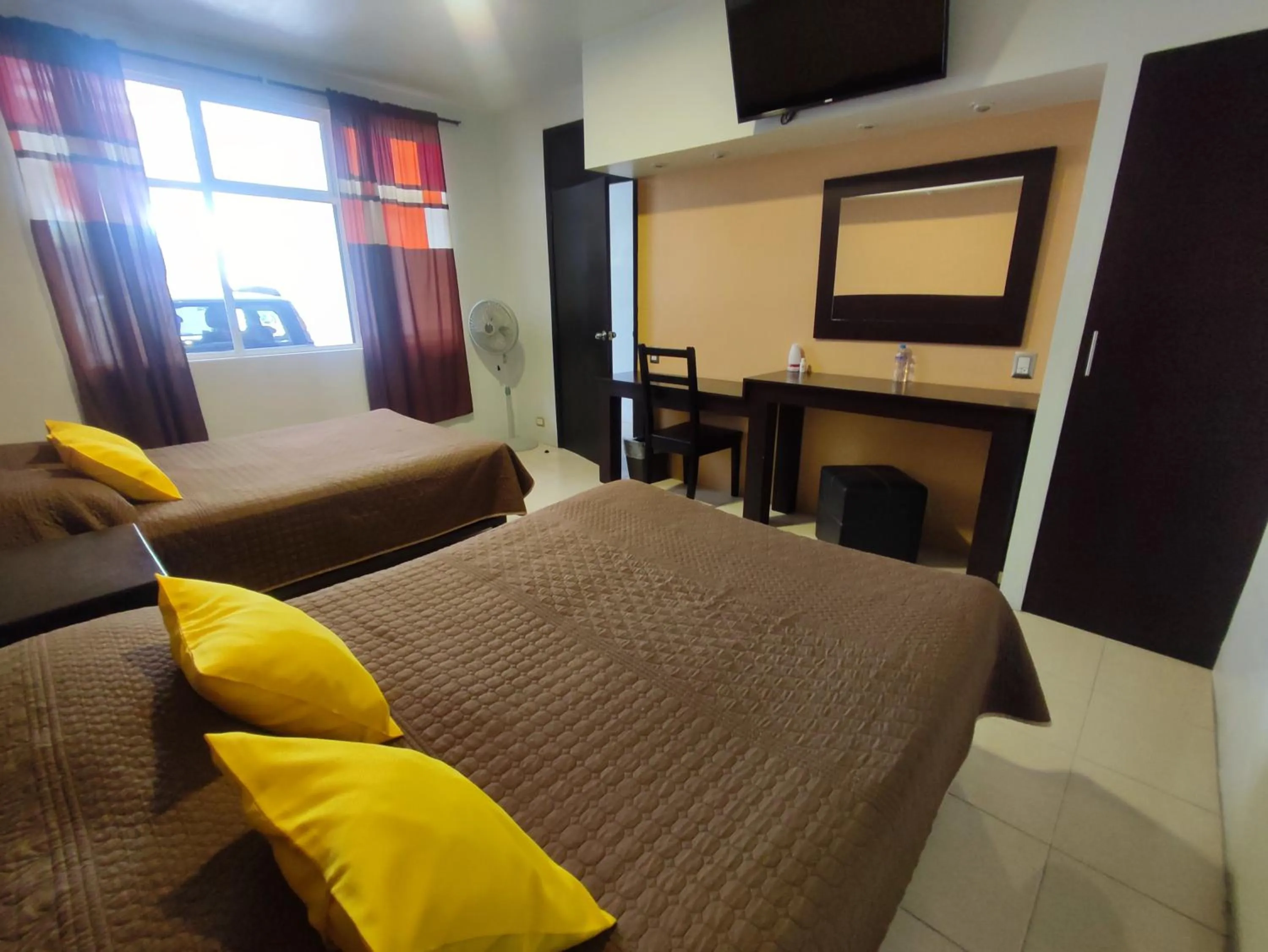 Photo of the whole room in Hotel Del Valle, Tecamachalco