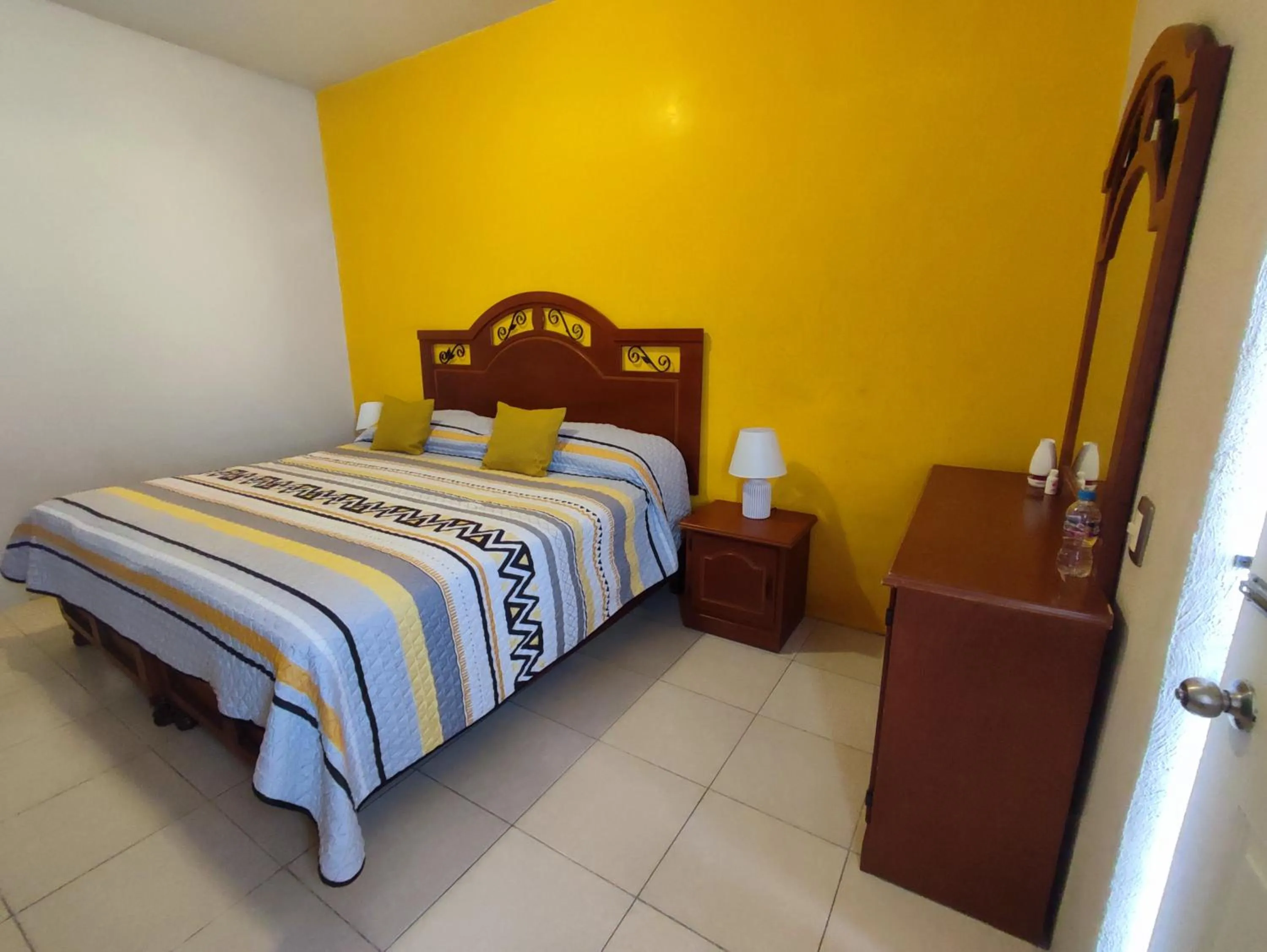 Photo of the whole room in Hotel Del Valle, Tecamachalco