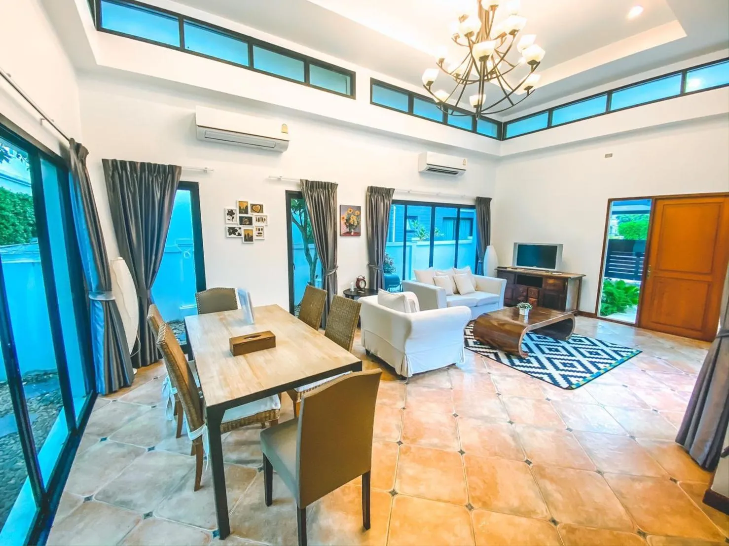 Living room in Royal Sammuk Villa