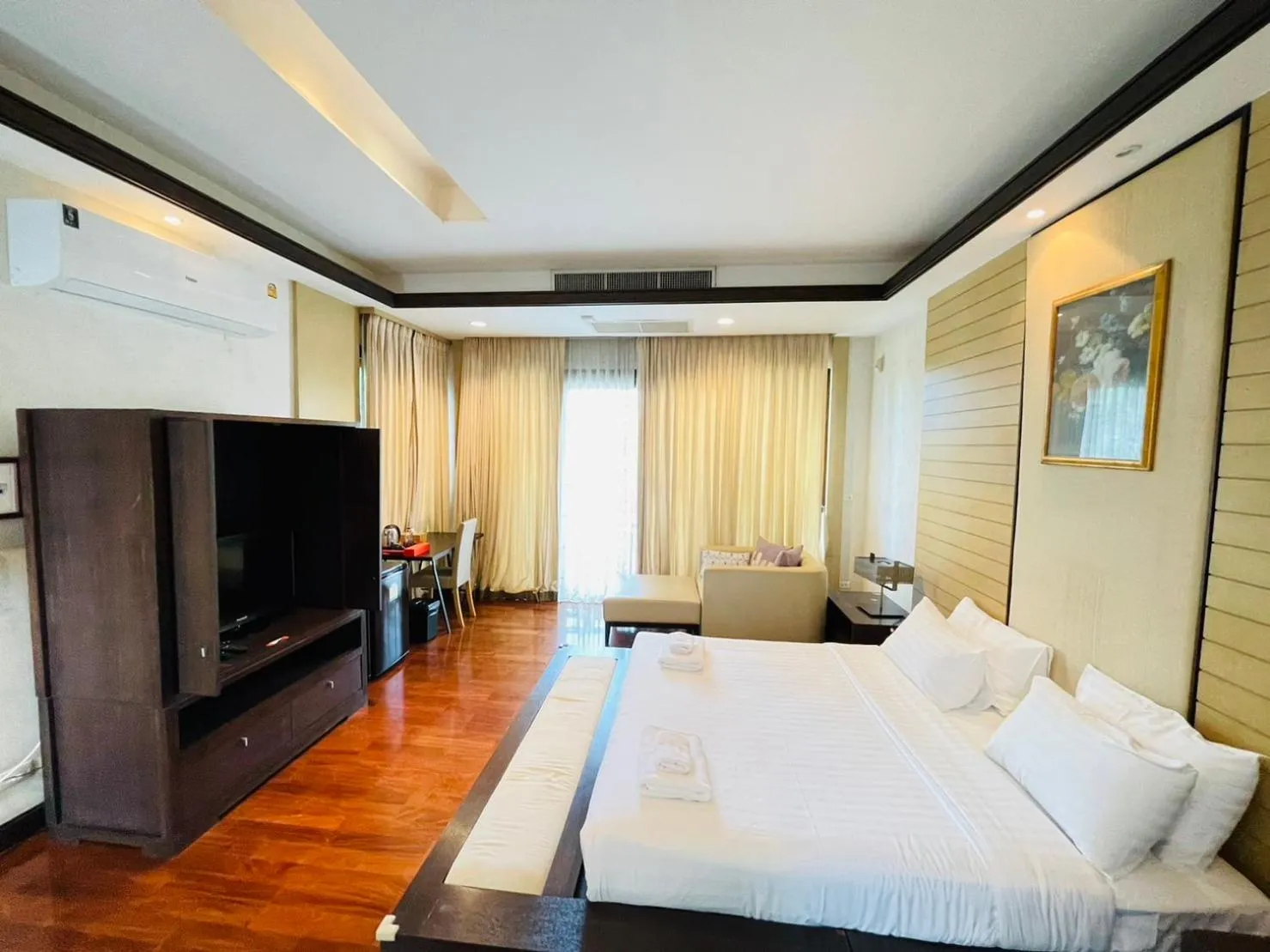 Bed in Royal Sammuk Villa