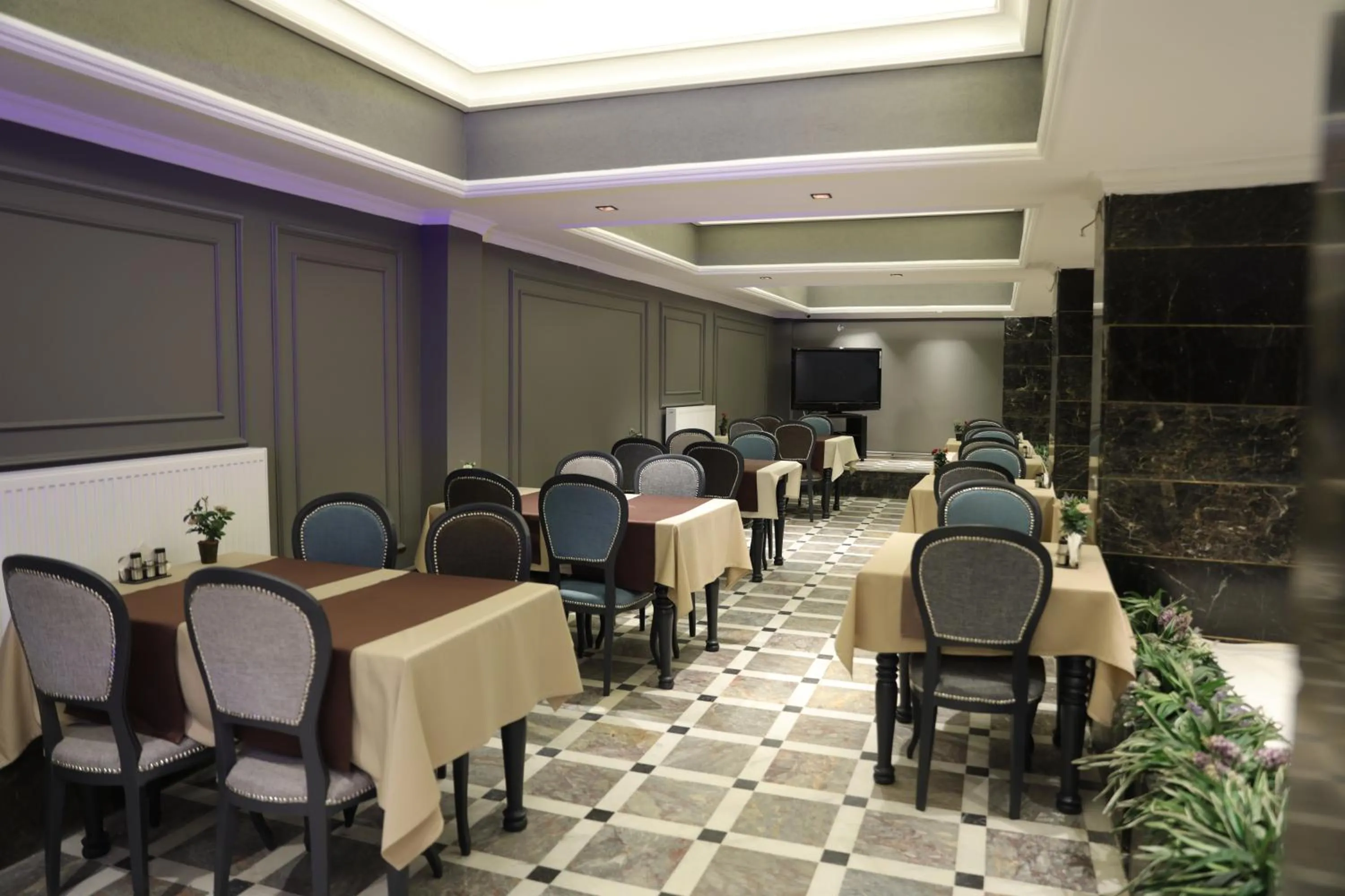 Restaurant/places to eat in Turkuaz Hotel