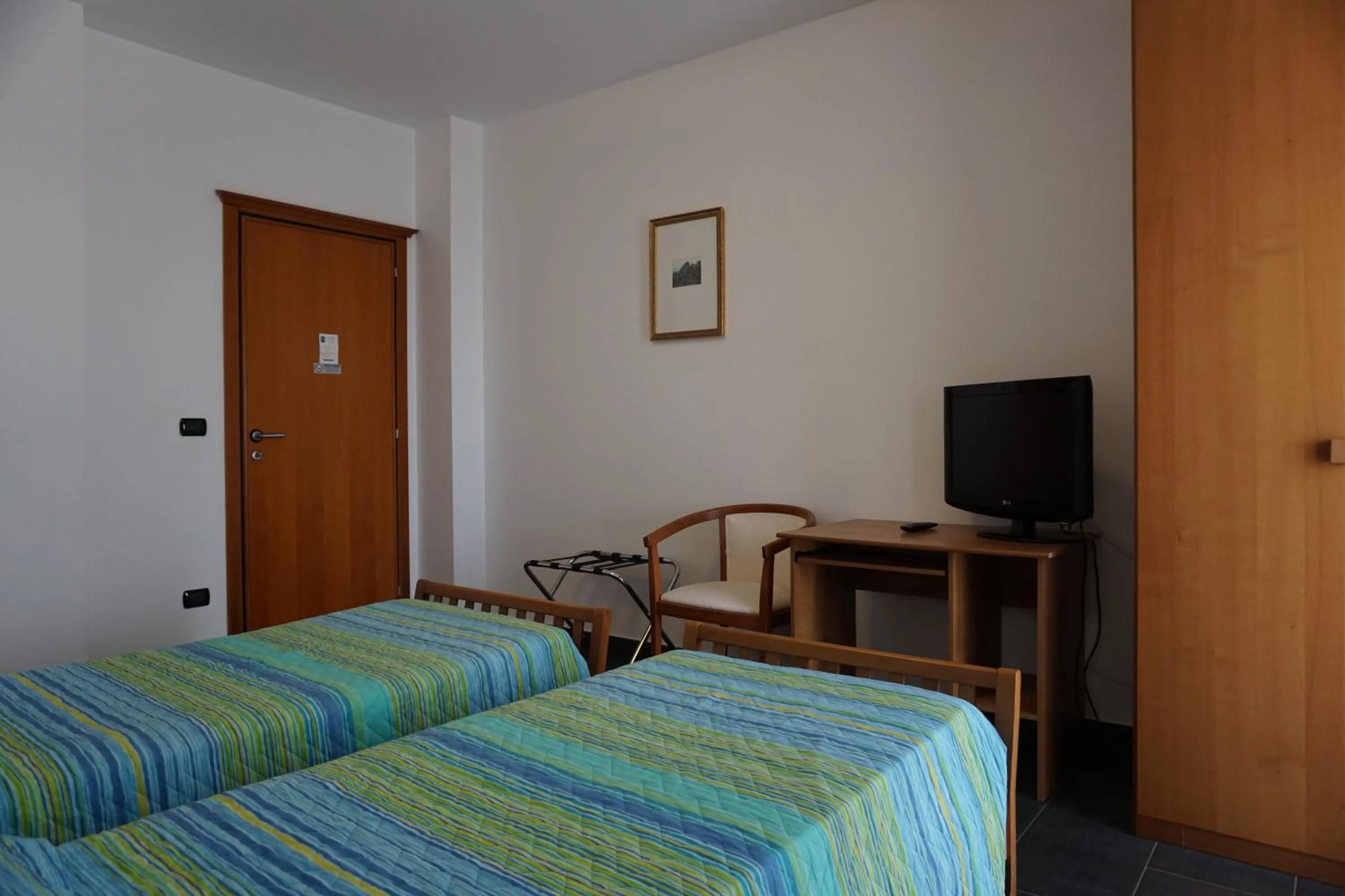 TV and multimedia, Bed in Luxury B&B Dimora Albani