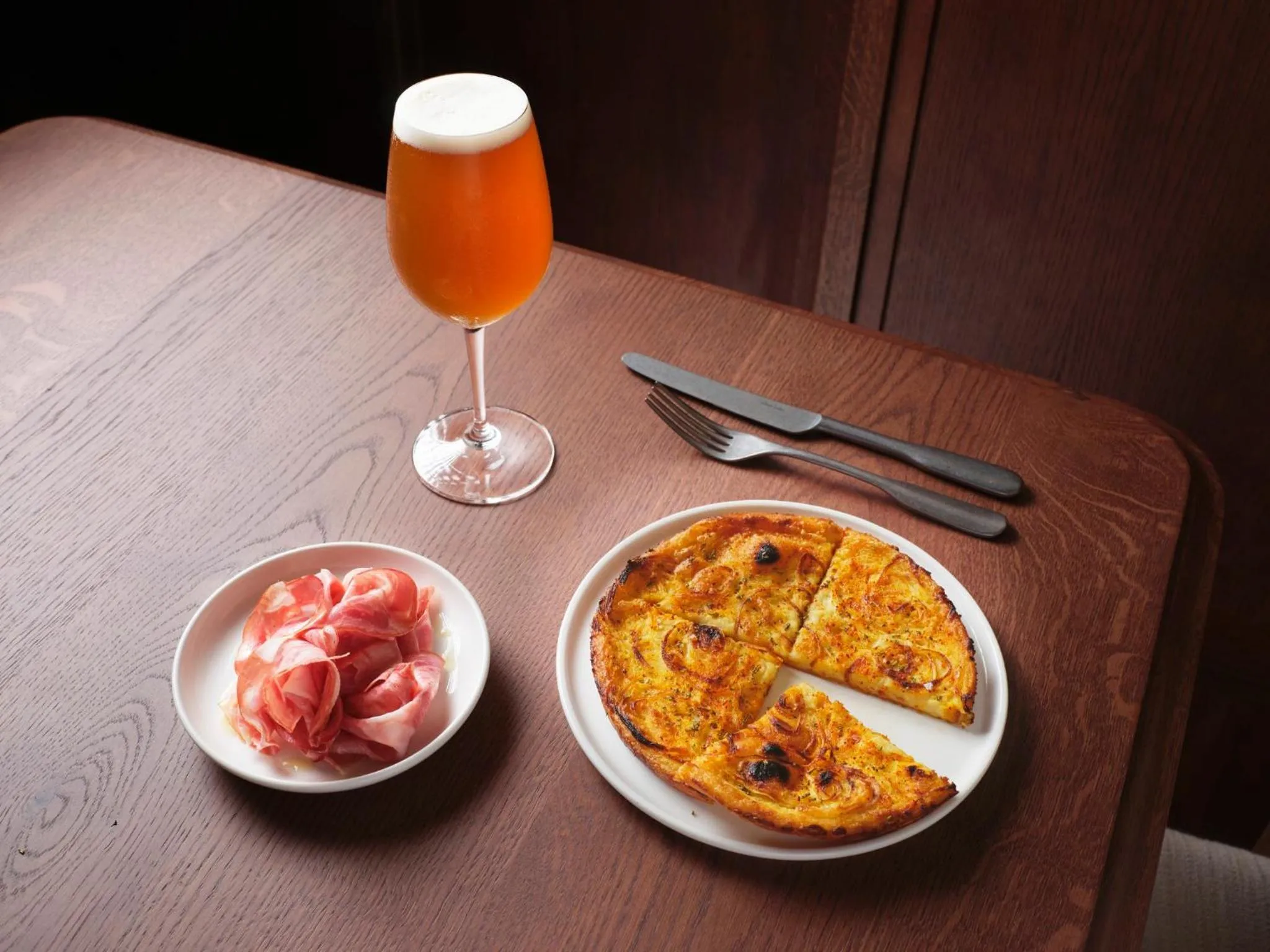 Restaurant/places to eat in COMO Metropolitan London