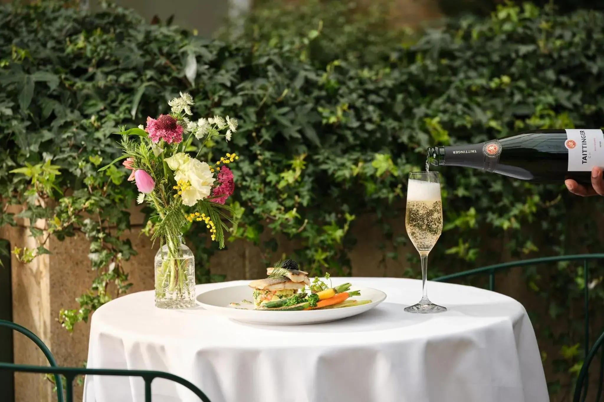 Food and drinks in COMO Metropolitan London Food and drinks in COMO Metropolitan London