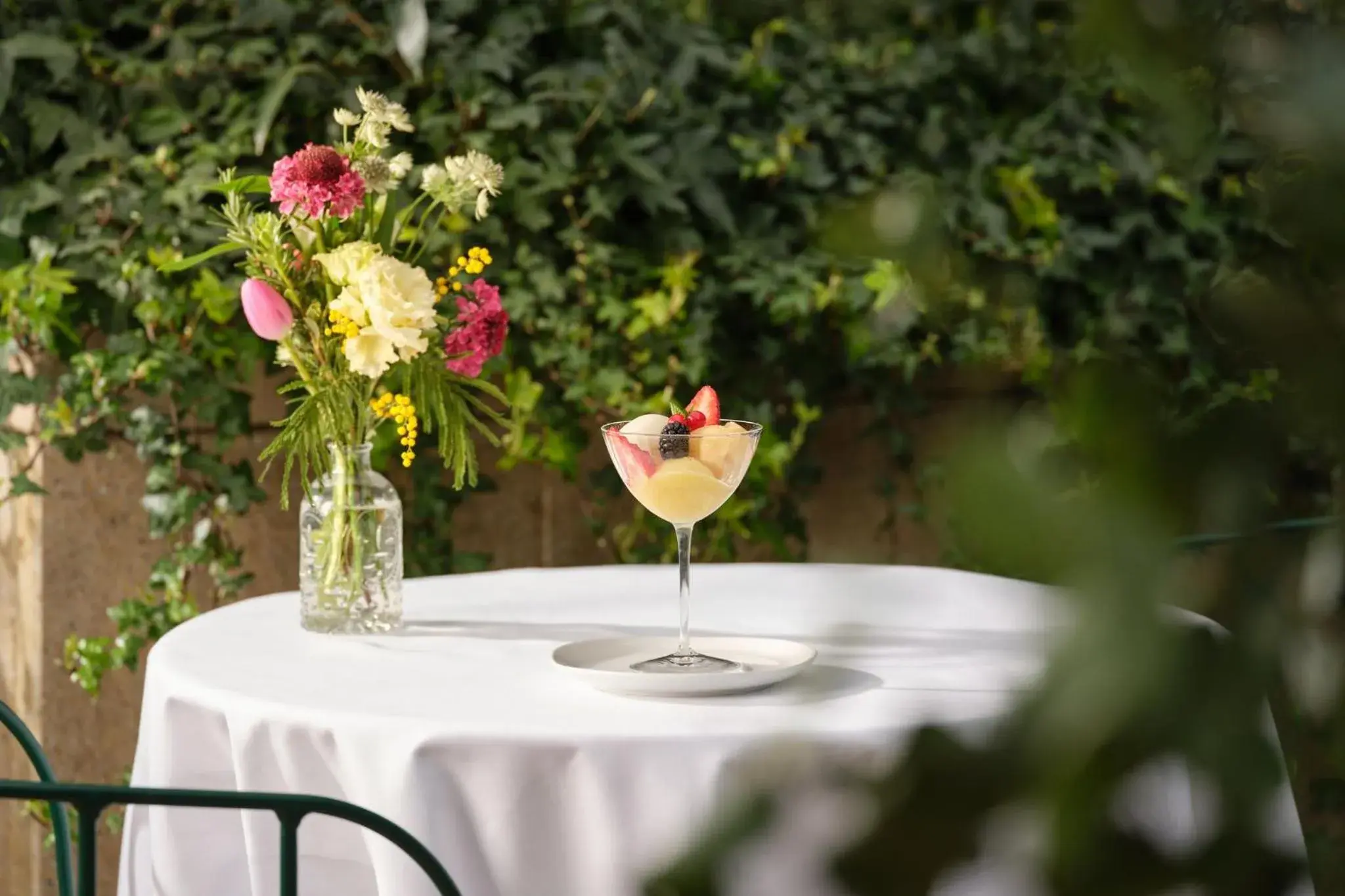 Food and drinks in COMO Metropolitan London Food and drinks in COMO Metropolitan London