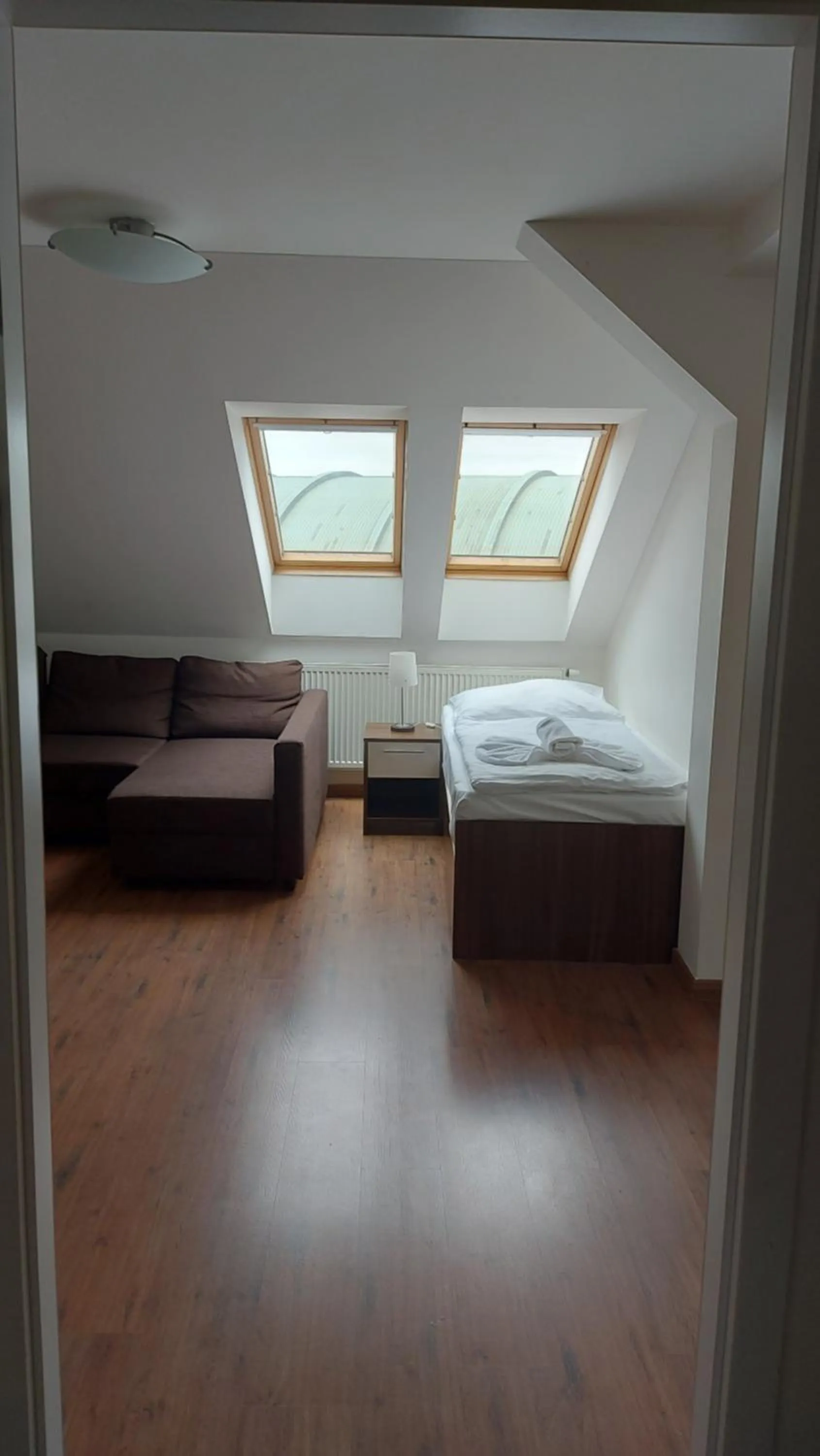 Photo of the whole room, Bed in Residence Vysta