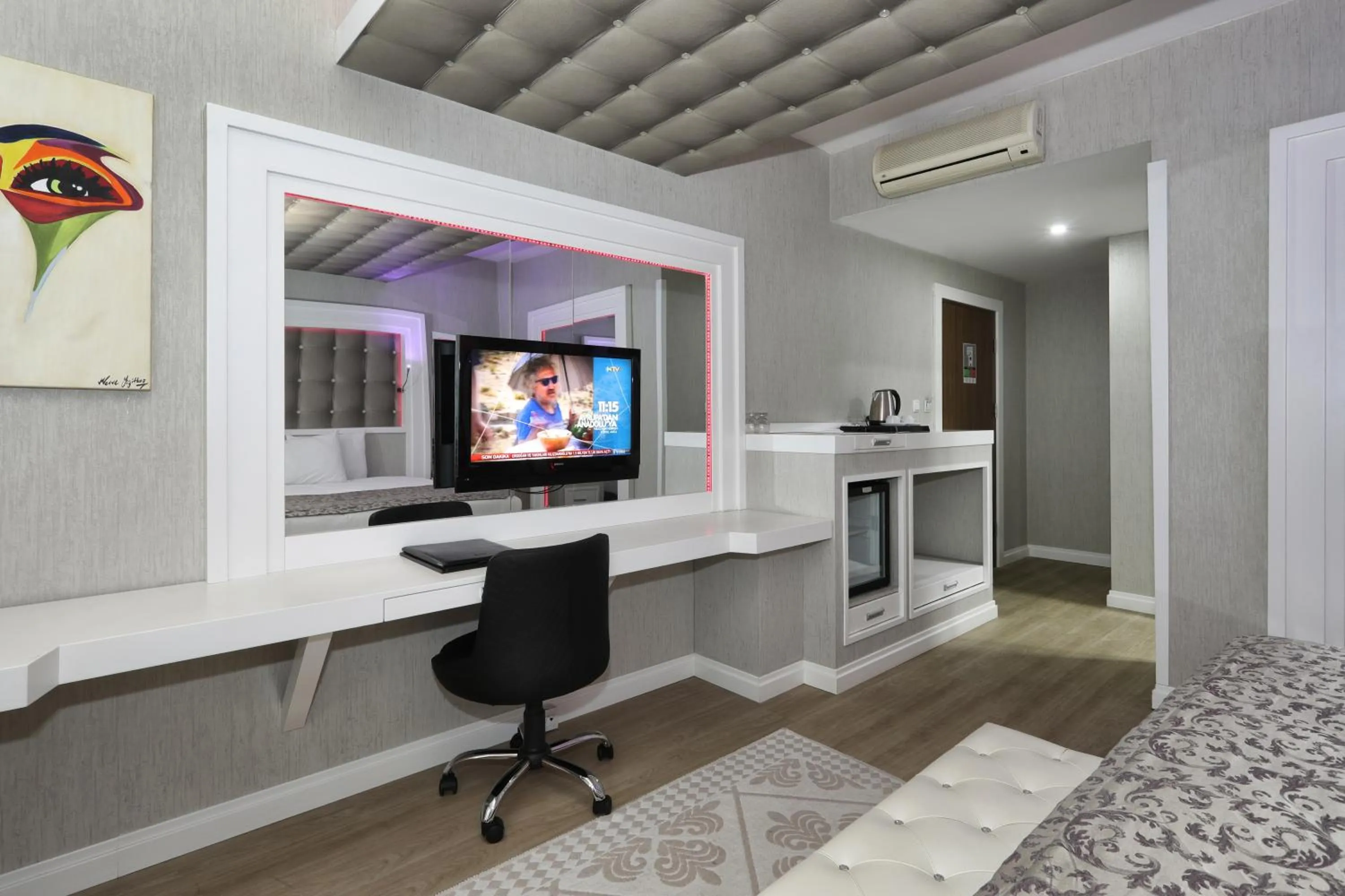 Bedroom in Seckin Hotel