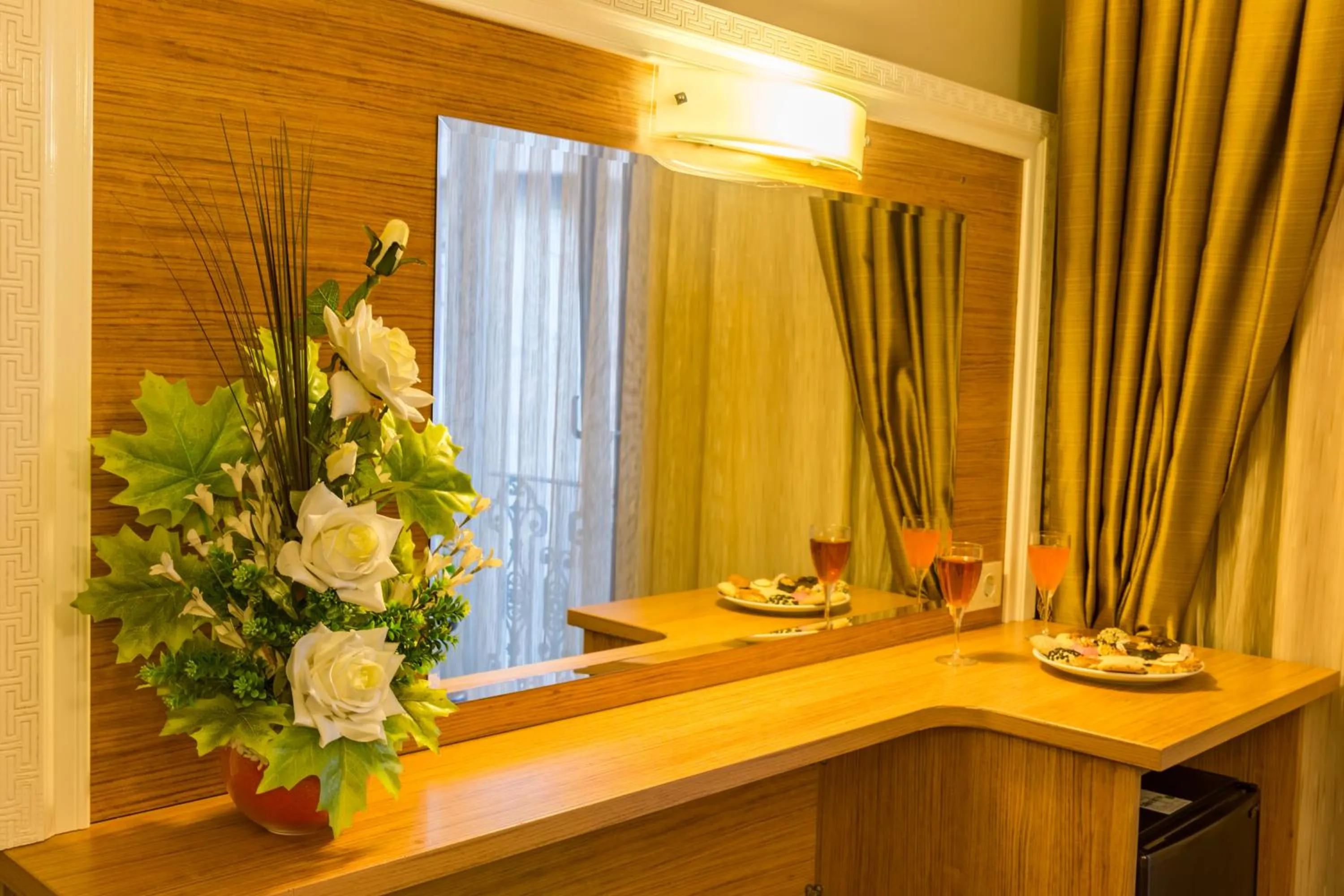 Decorative detail in Grand Rosa Hotel