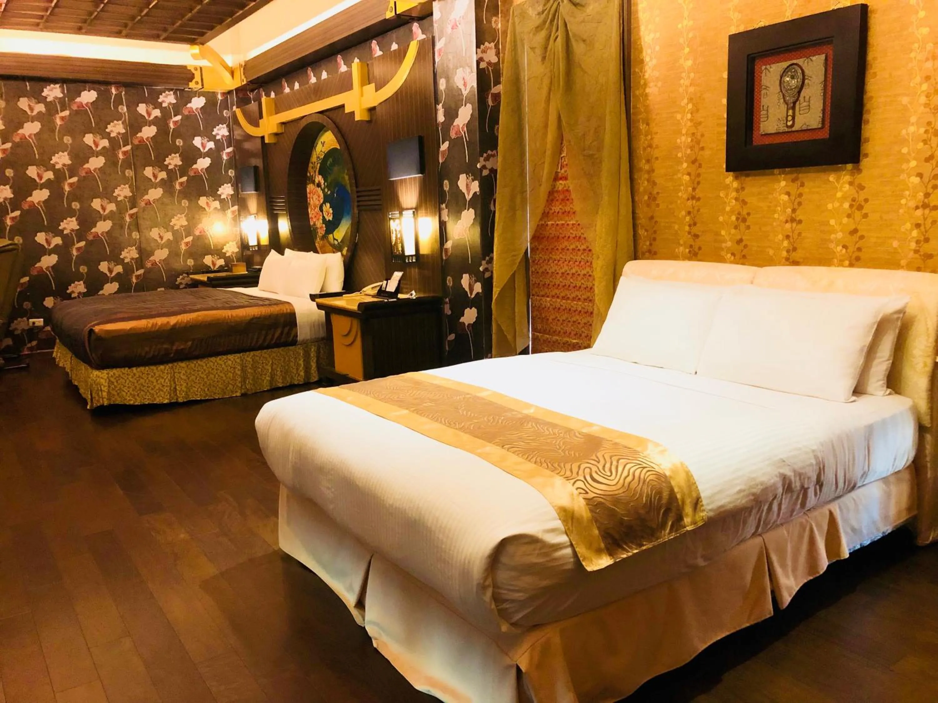 Bed in Hakodate Motel