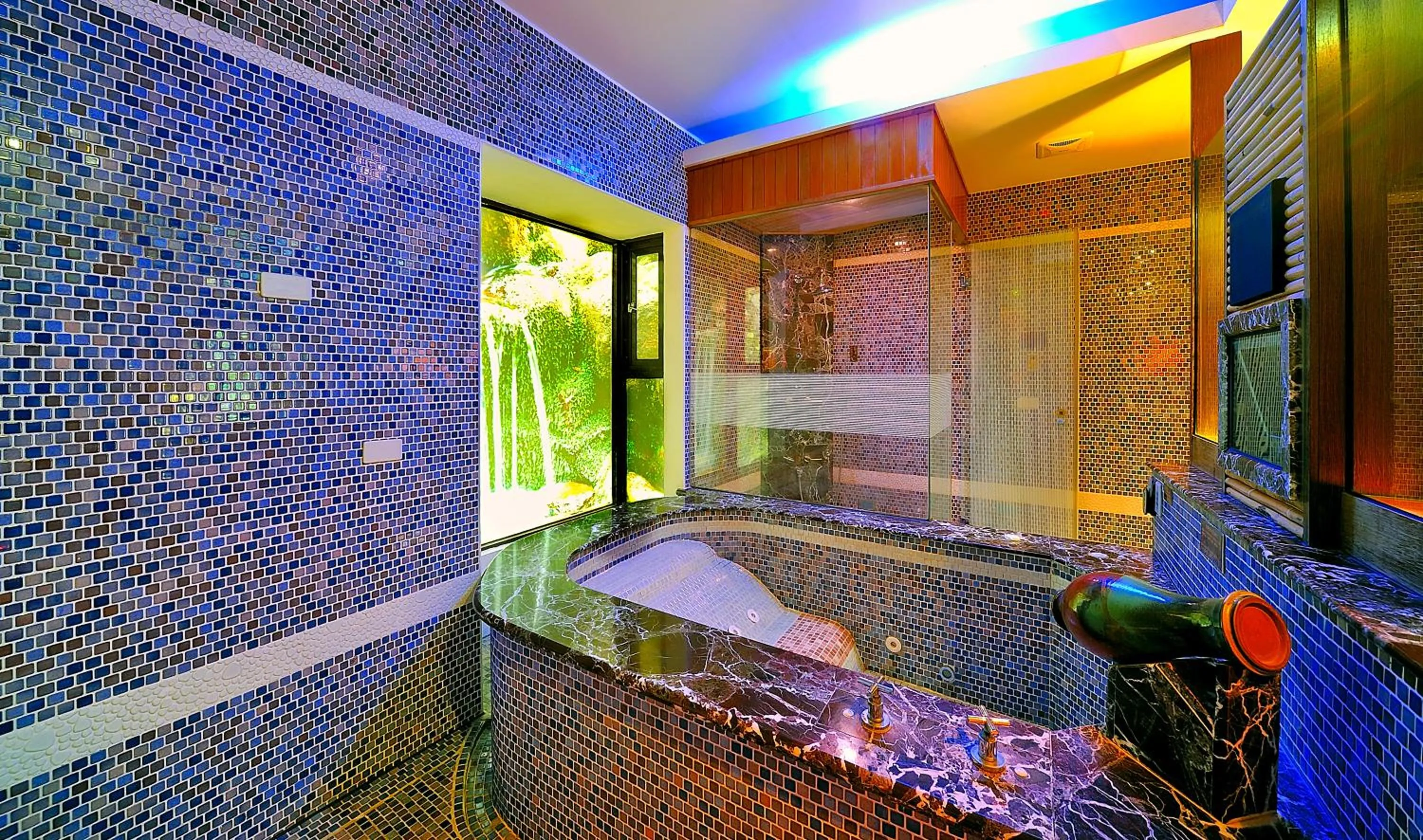 Shower in Hakodate Motel
