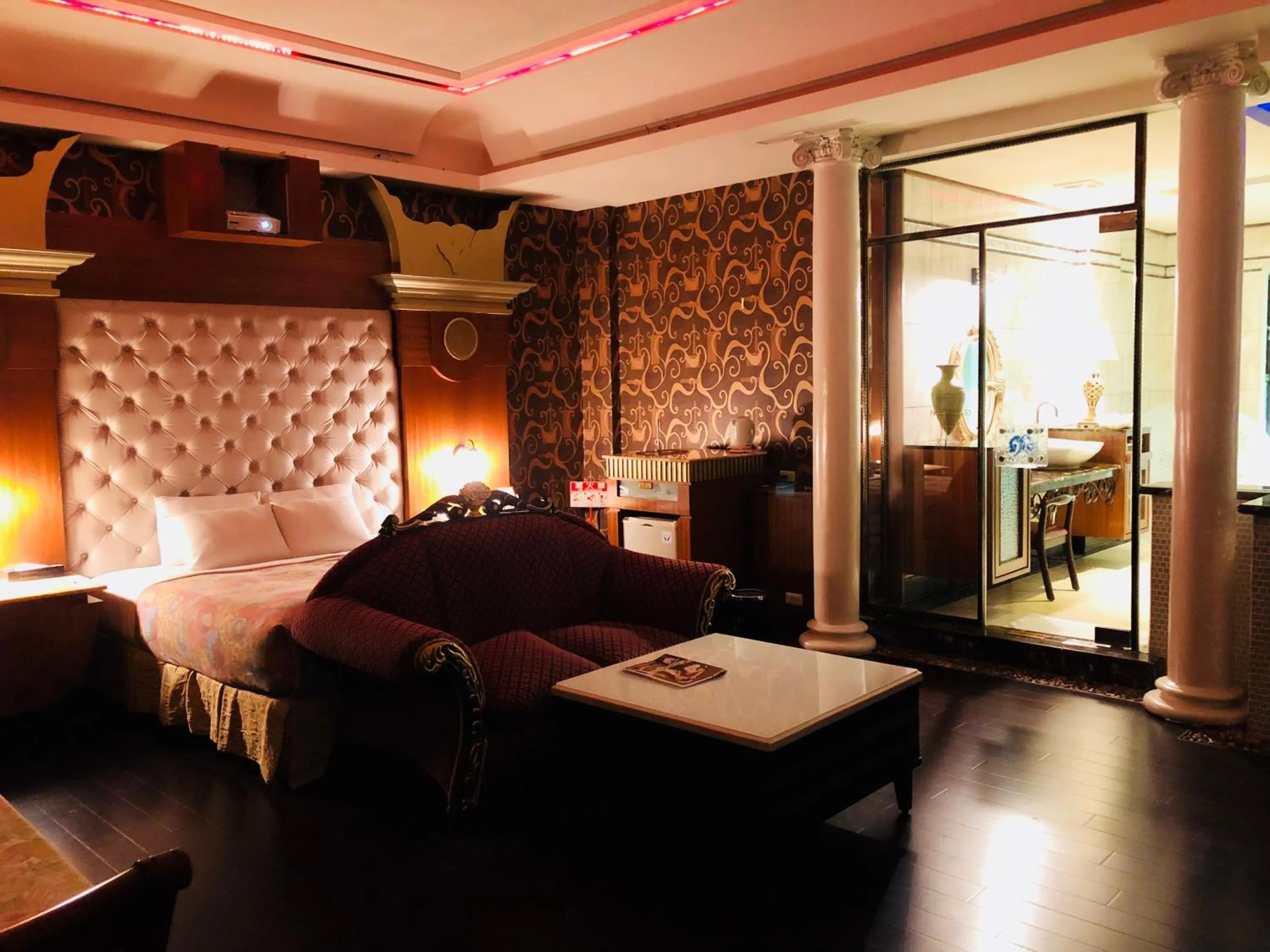 Bedroom, Bed in Hakodate Motel