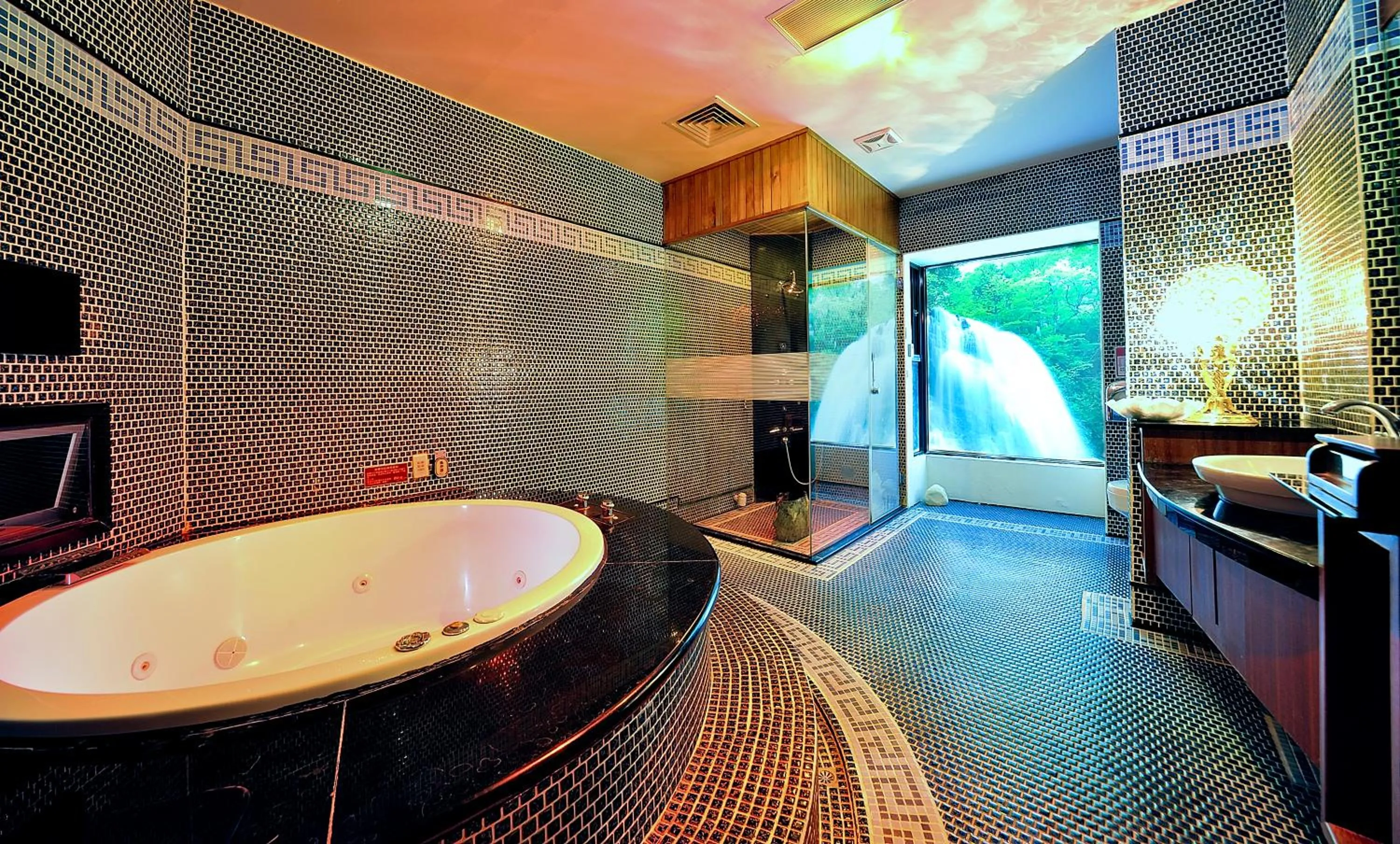 Bathroom in Hakodate Motel