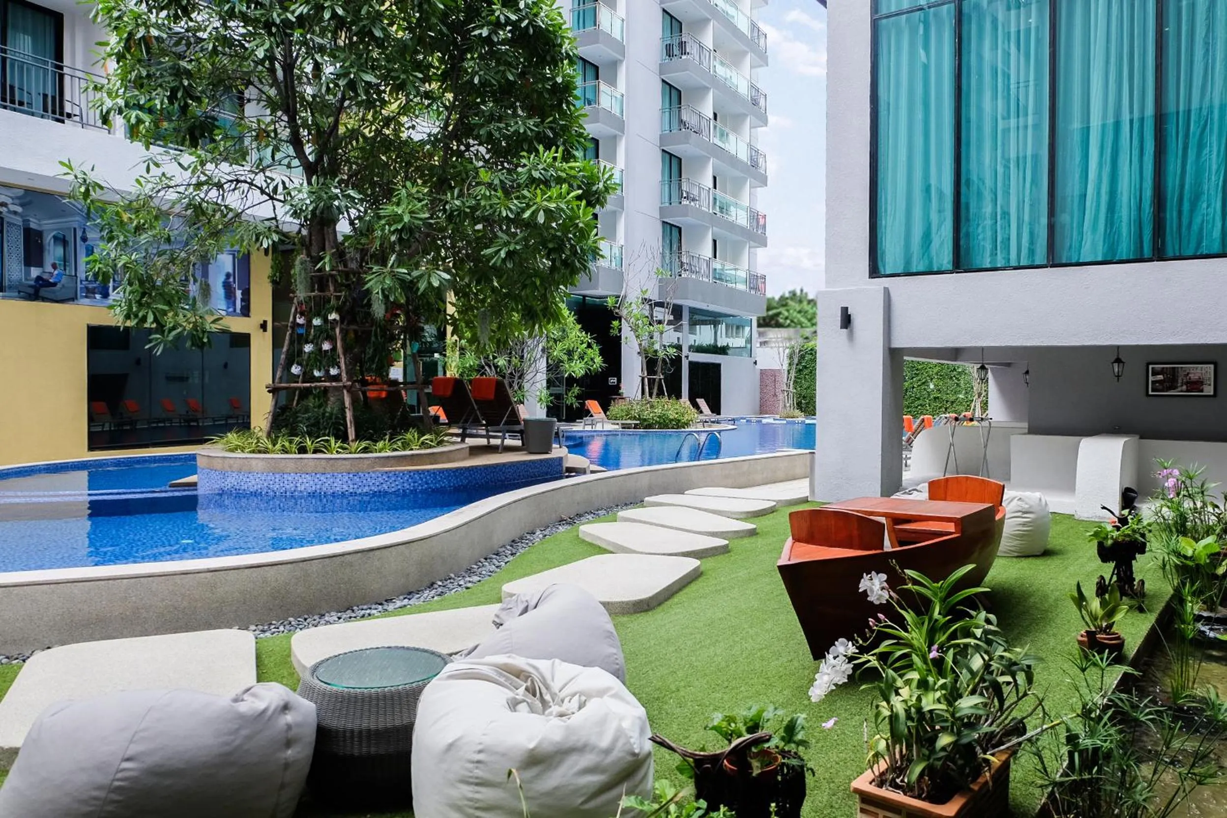 Garden in Citrus Grande Hotel Pattaya by Compass Hospitality
