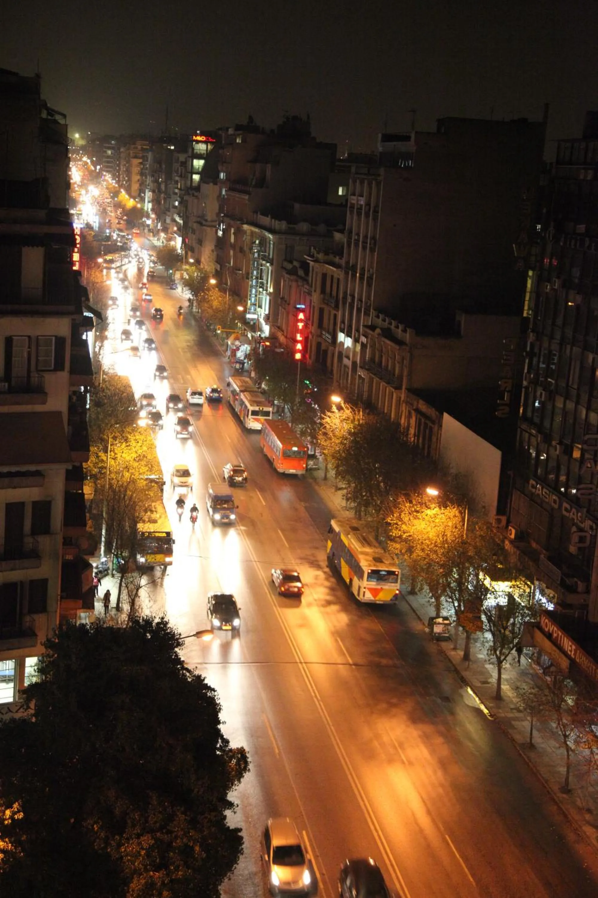 Area and facilities in Ilios