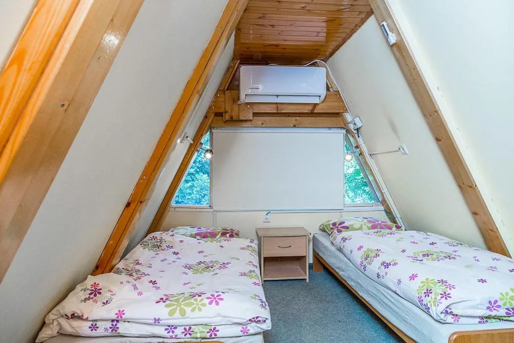 Bedroom, Bed in Eretz Hagalil - Land of Galilee