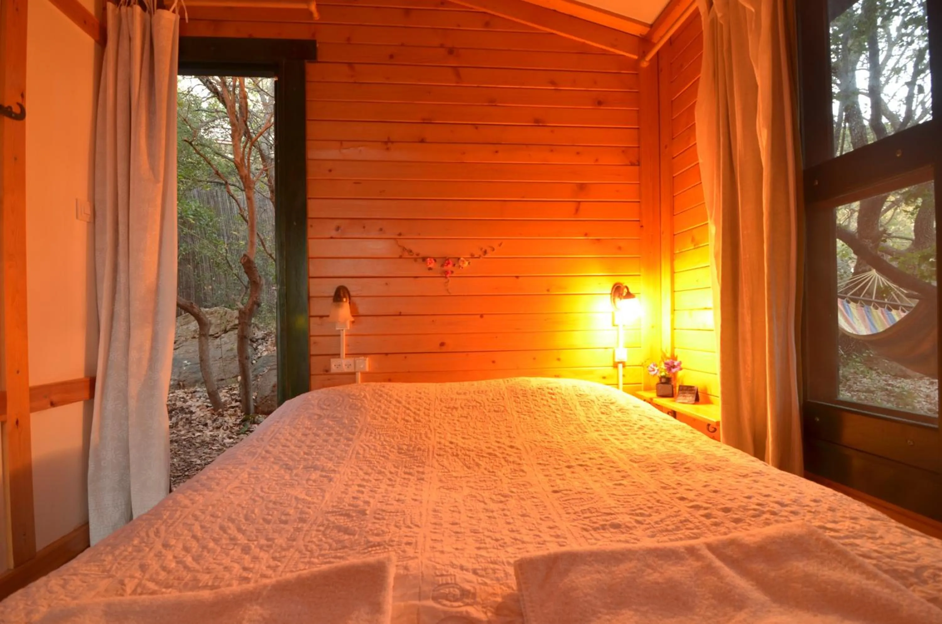 Bed in Eretz Hagalil - Land of Galilee