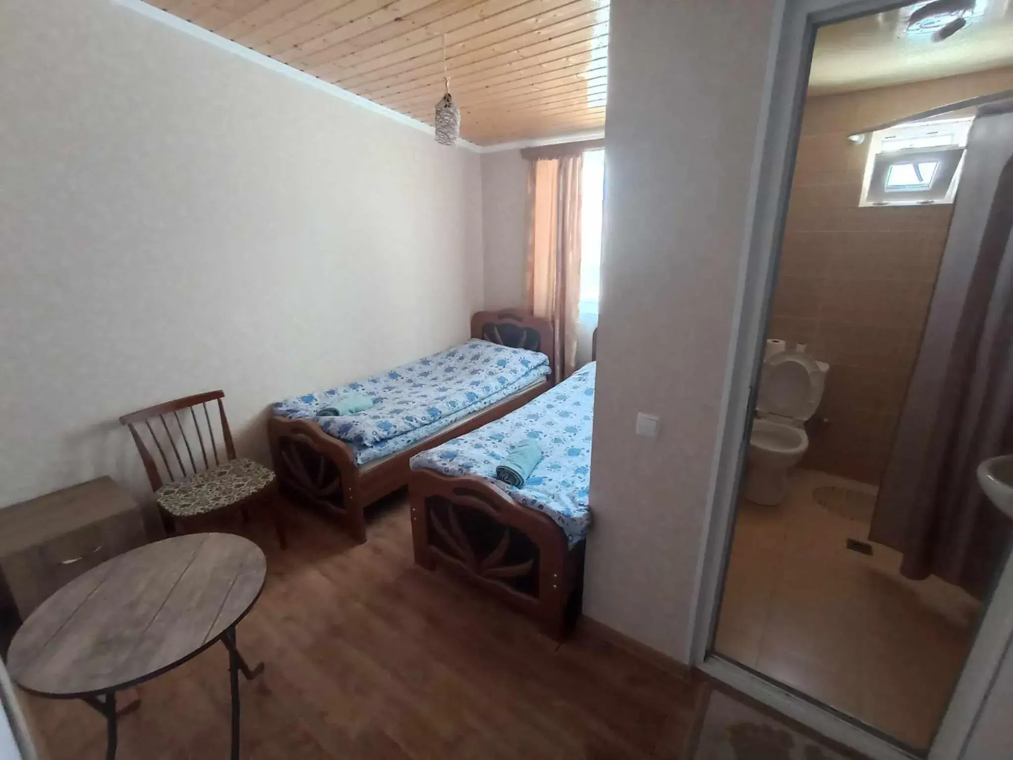 Twin Room with Mountain View - single occupancy in Jeiran Japaridze's Guesthouse Twin Room with Mountain View - single occupancy in Jeiran Japaridze's Guesthouse