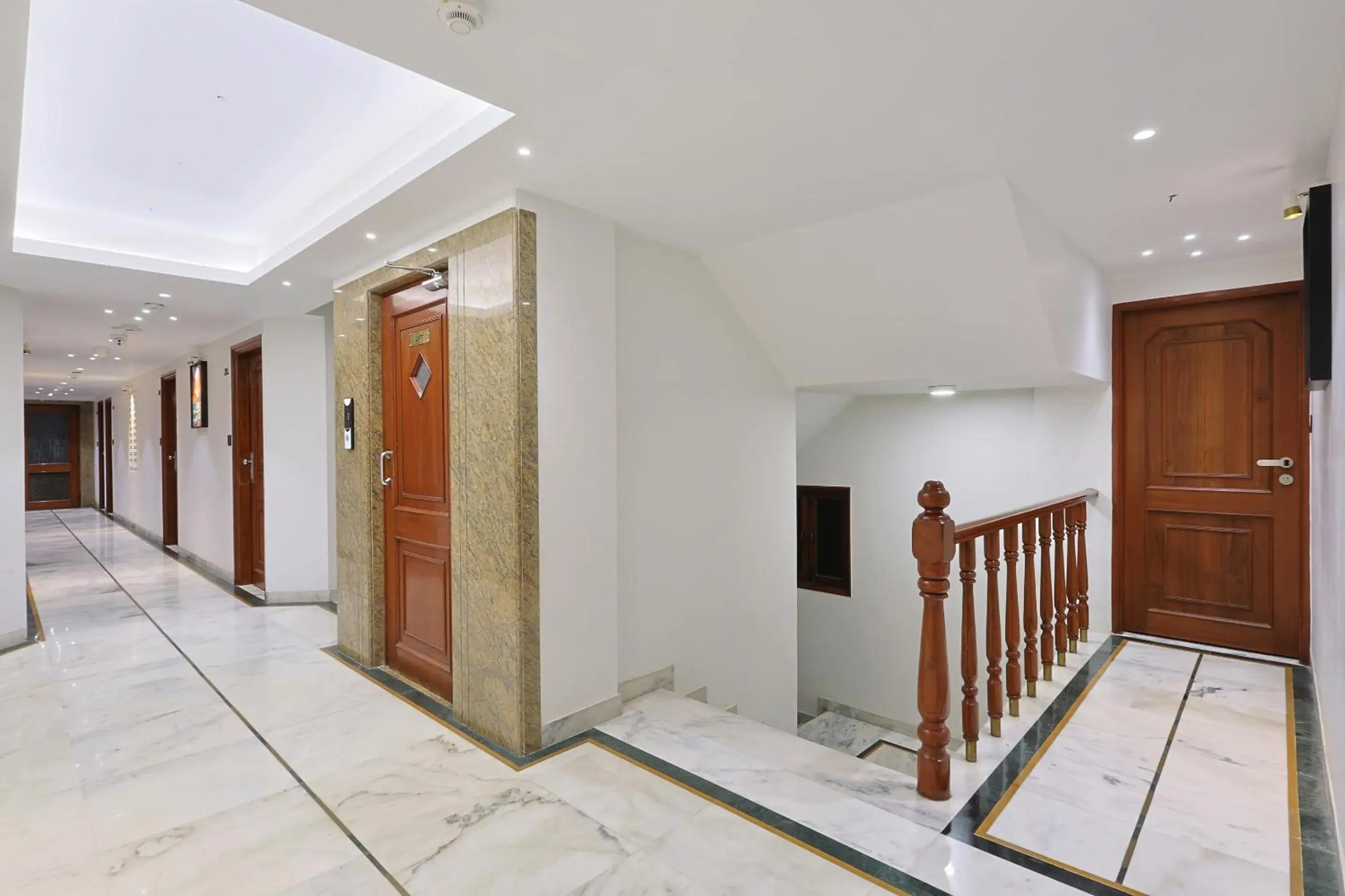 Lobby or reception in Hotel Apex Lobby or reception in Hotel Apex