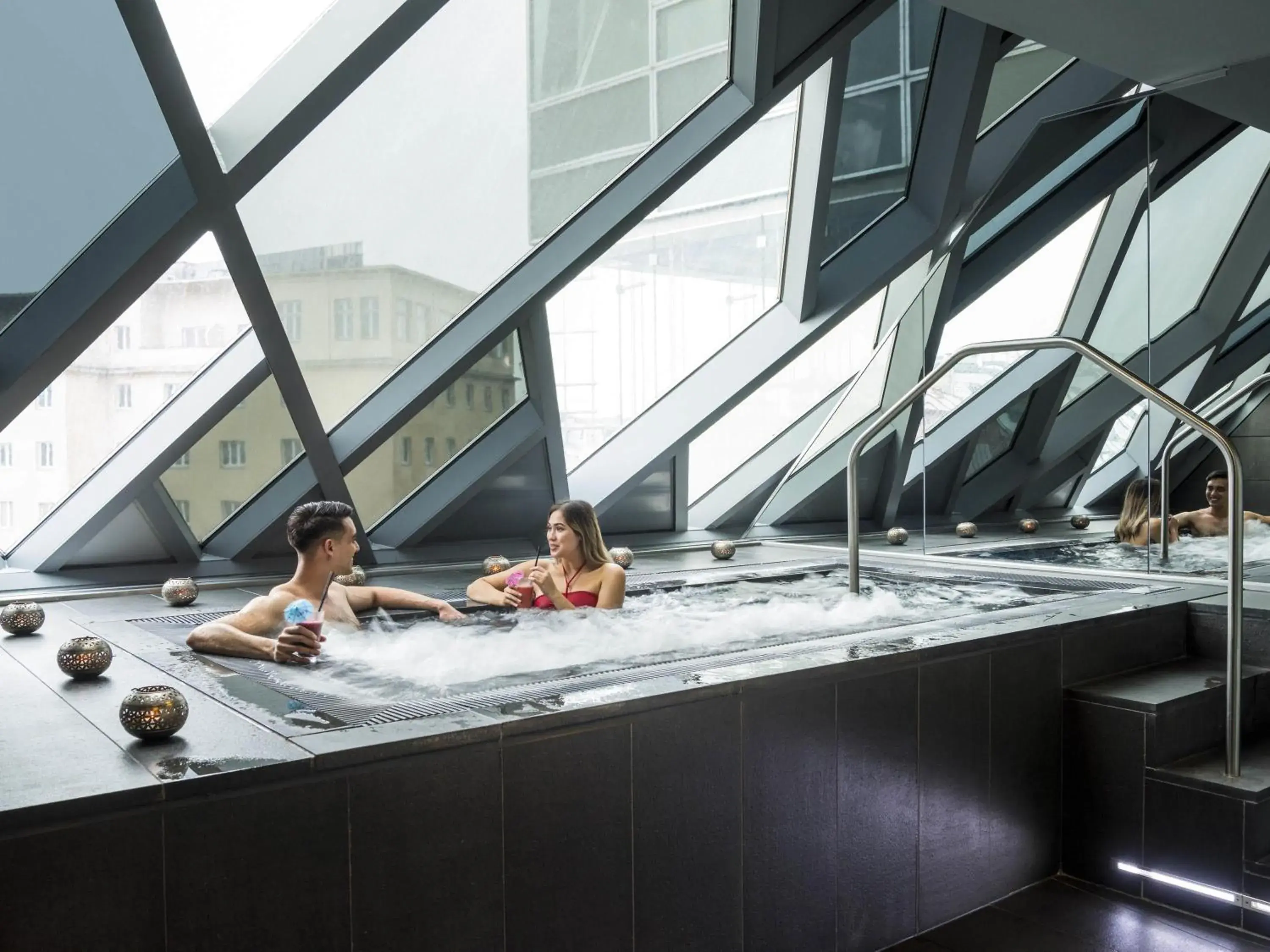 Spa and wellness centre/facilities in SO/ Vienna Spa and wellness centre/facilities in SO/ Vienna