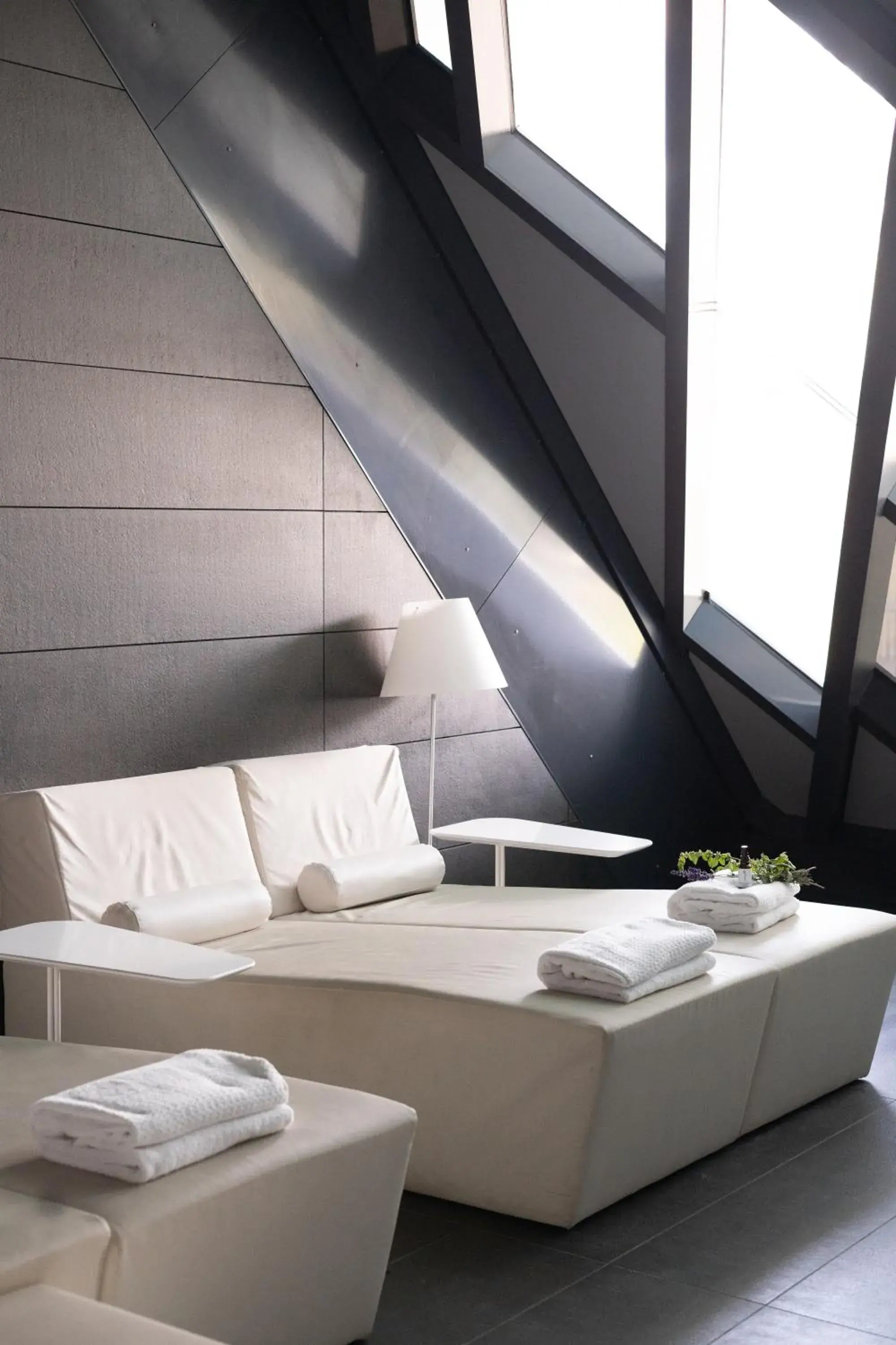 Spa and wellness centre/facilities in SO/ Vienna Spa and wellness centre/facilities in SO/ Vienna