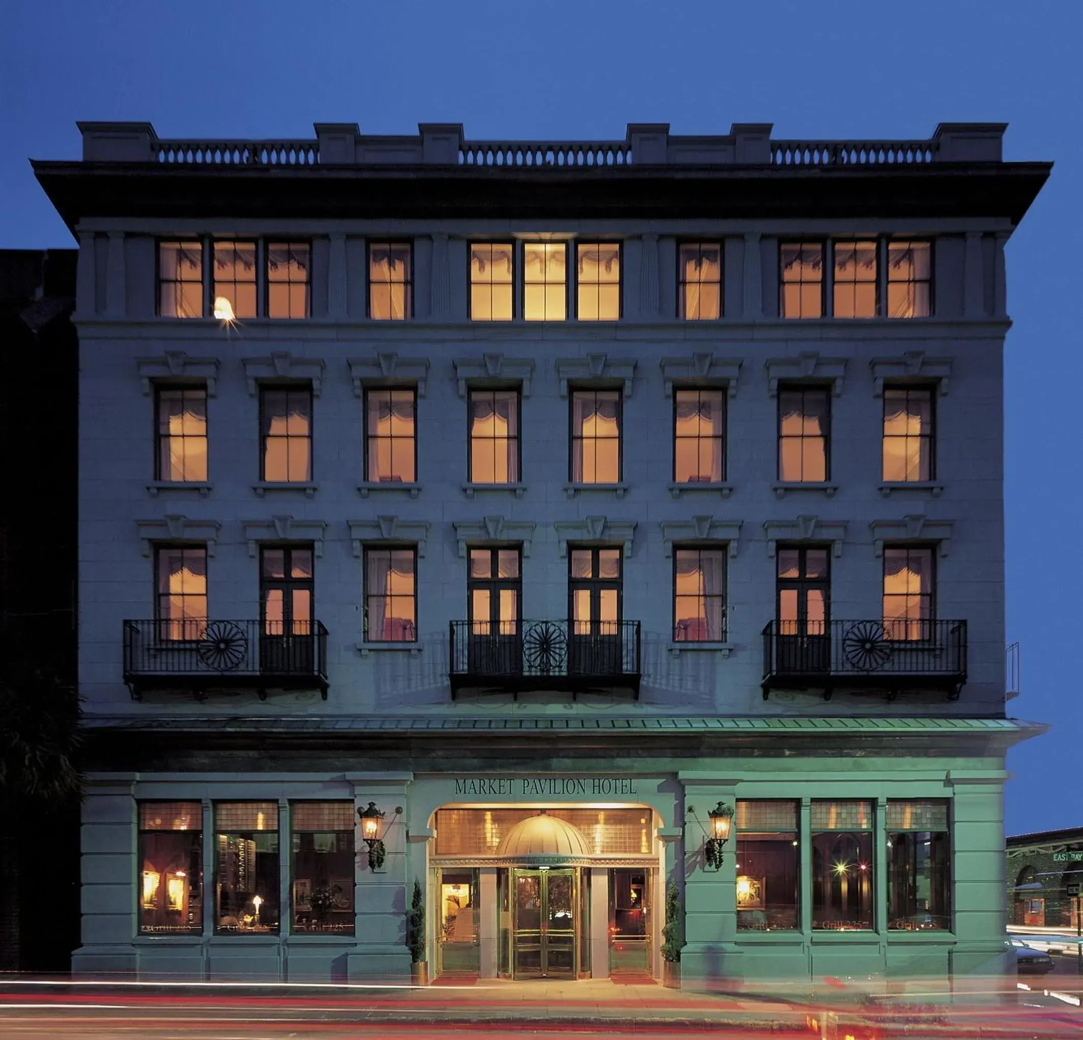 Facade/entrance in Market Pavilion Hotel Facade/entrance in Market Pavilion Hotel