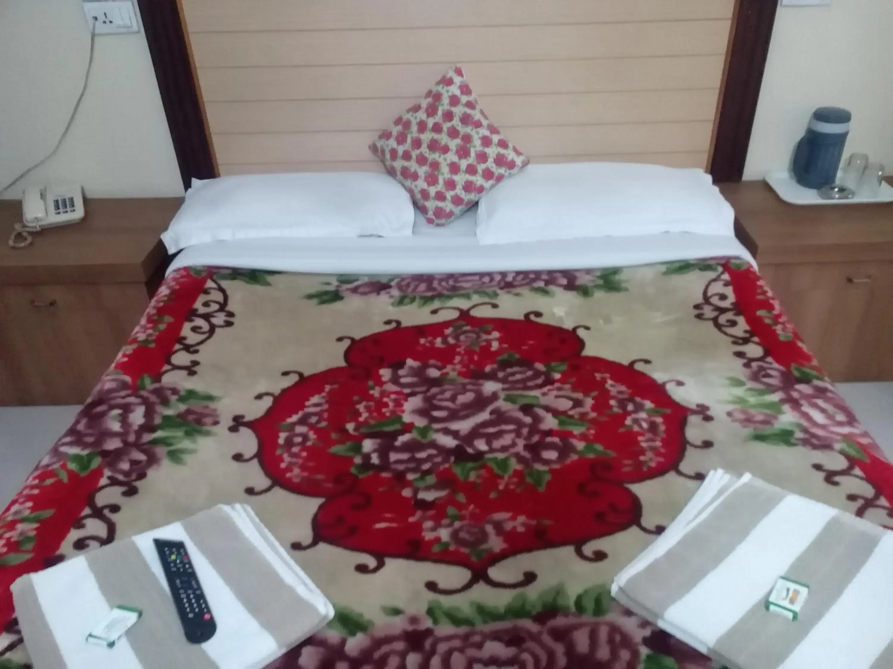 Bedroom, Bed in Hotel Preethi Palace Bedroom, Bed in Hotel Preethi Palace