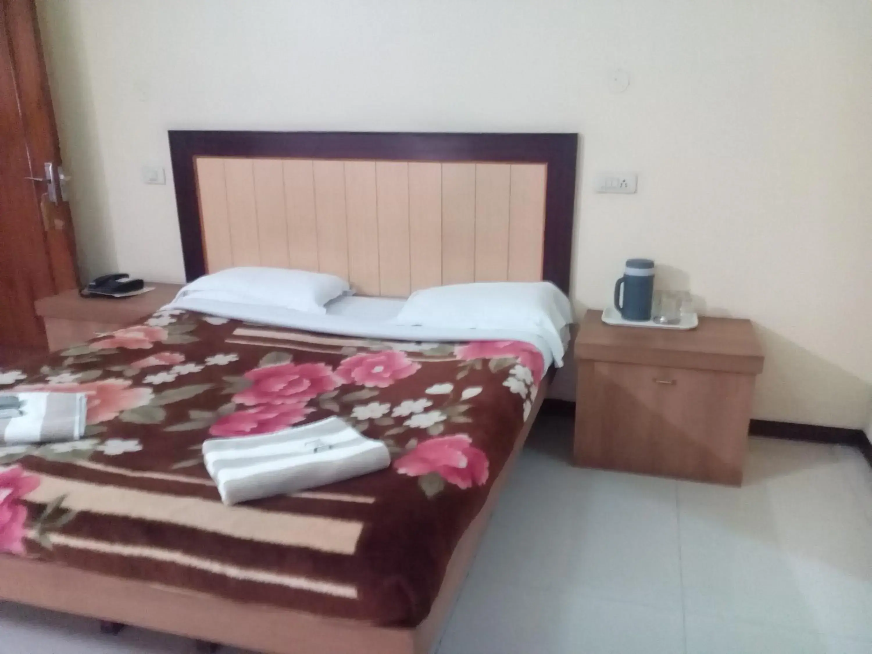 Bedroom, Bed in Hotel Preethi Palace Bedroom, Bed in Hotel Preethi Palace
