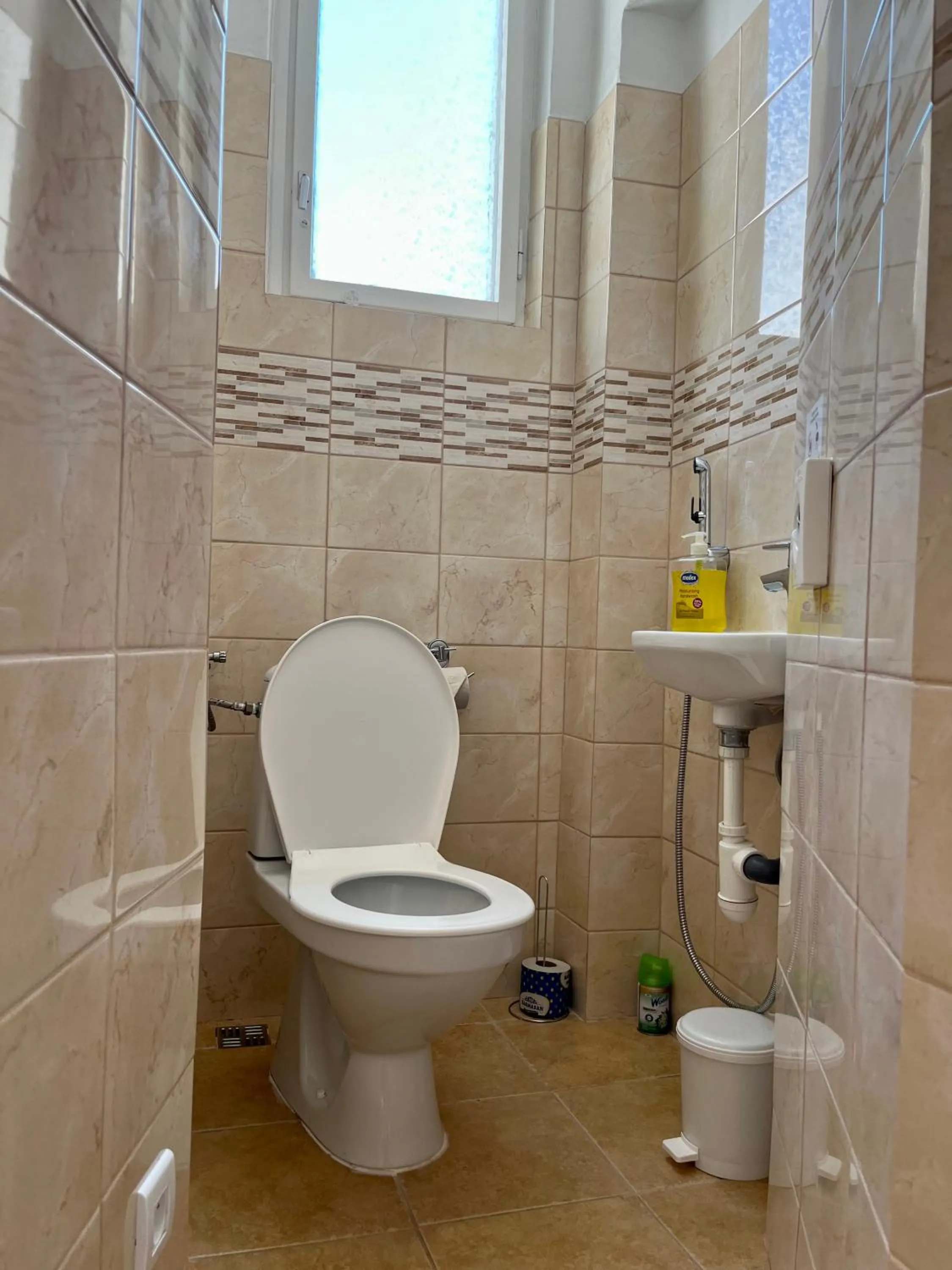 Toilet in Casa Italia Prague