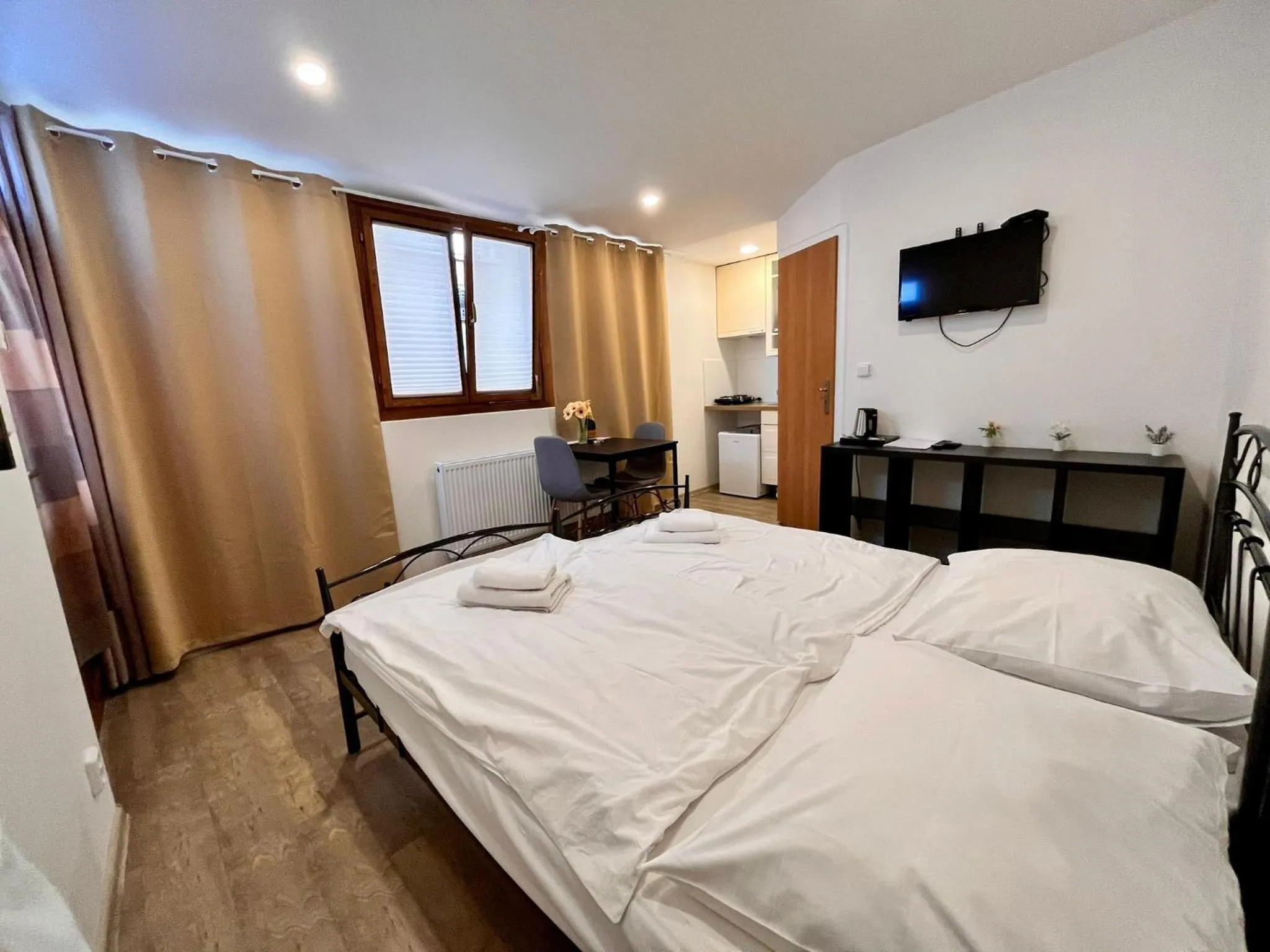 Bed in Casa Italia Prague