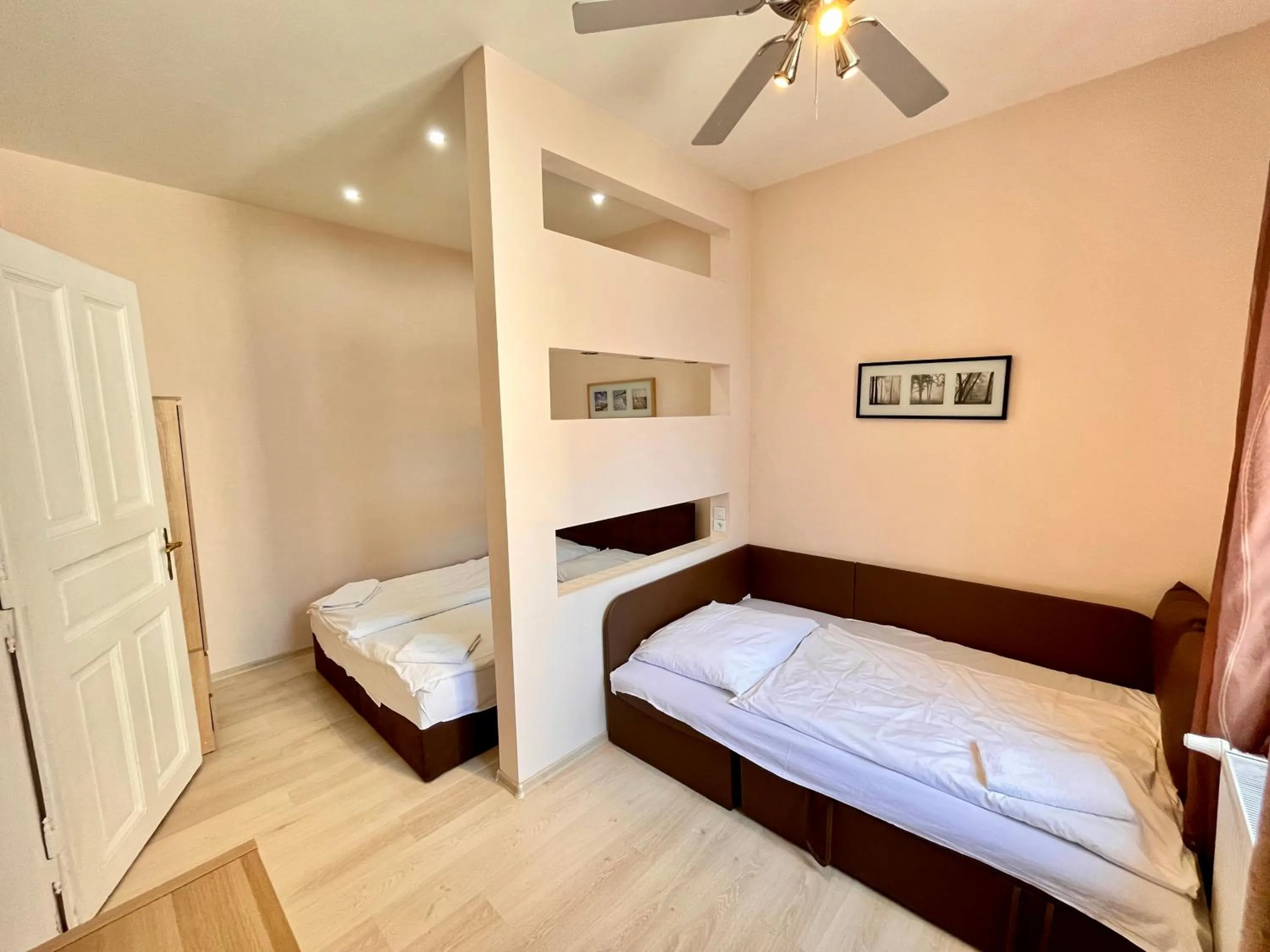 Bed in Casa Italia Prague