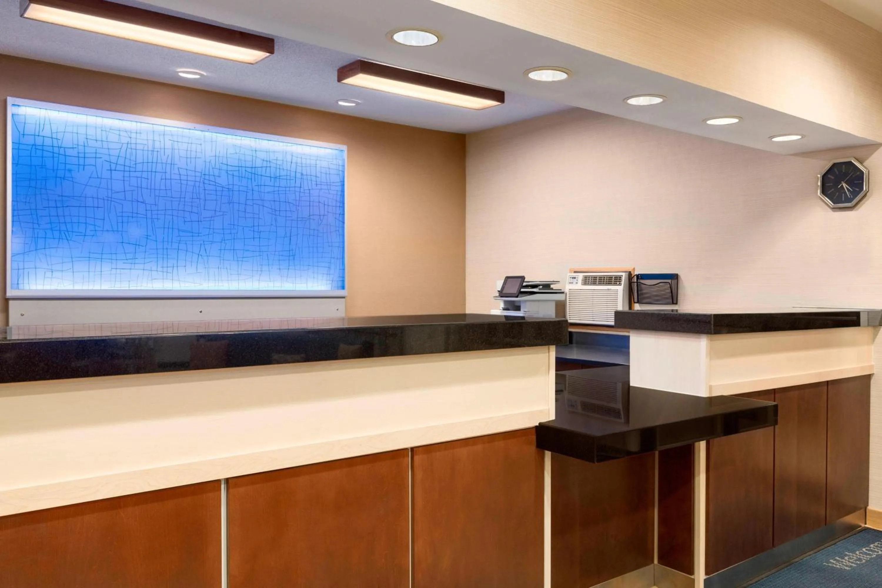 Lobby or reception in Fairfield Inn & Suites Minneapolis-St. Paul Airport