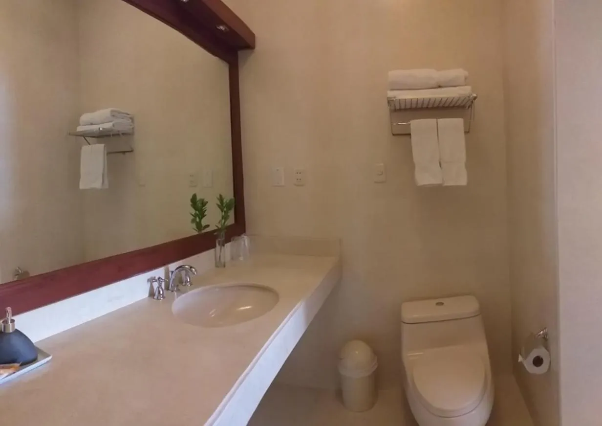 Bathroom in Hotel Casa Campo by Cassana