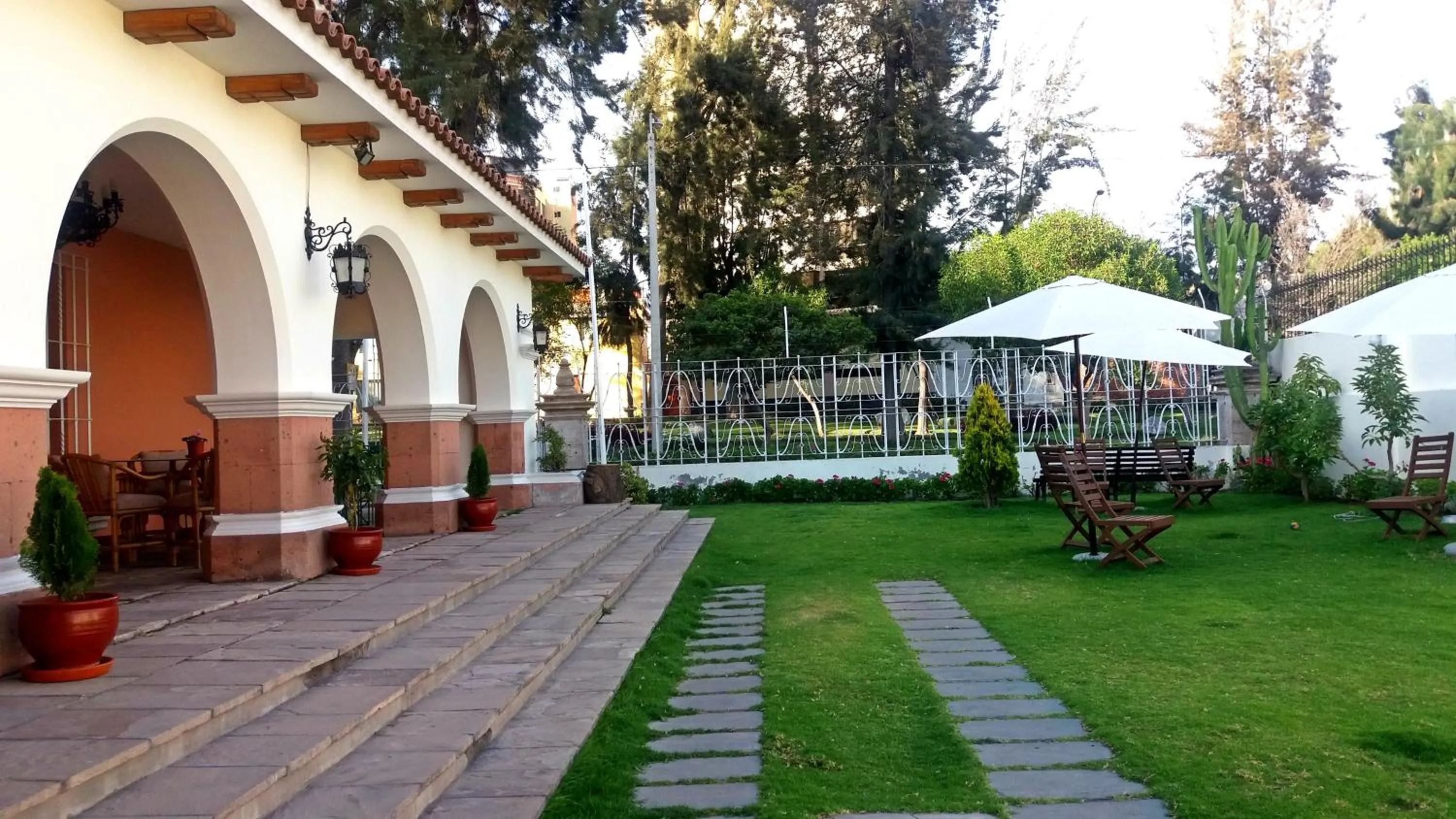 Garden in Hotel Casa Campo by Cassana