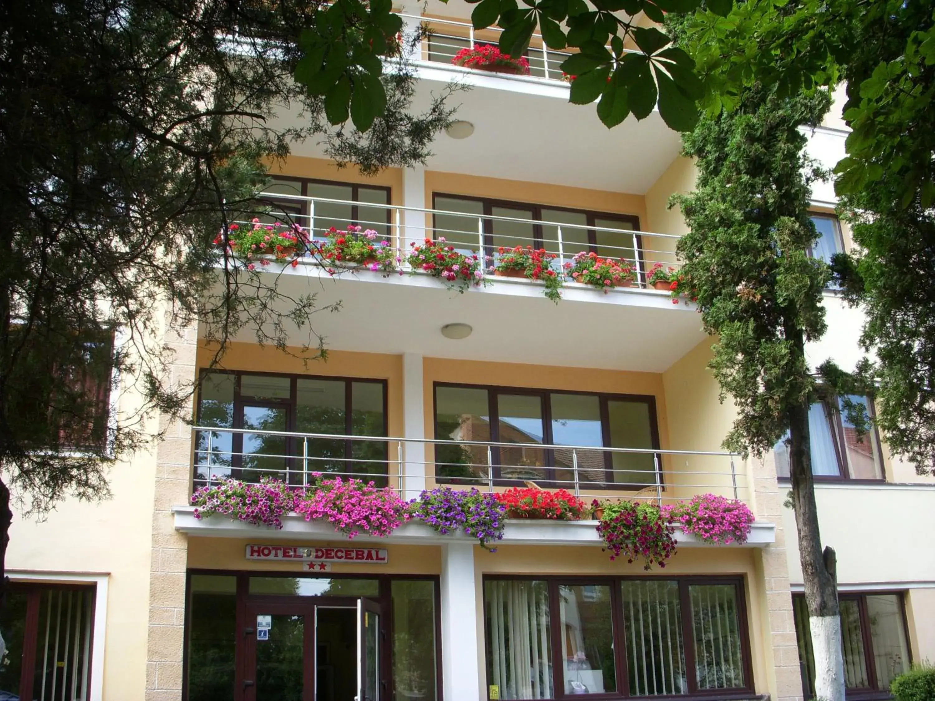 Hotel Decebal Hotel Decebal