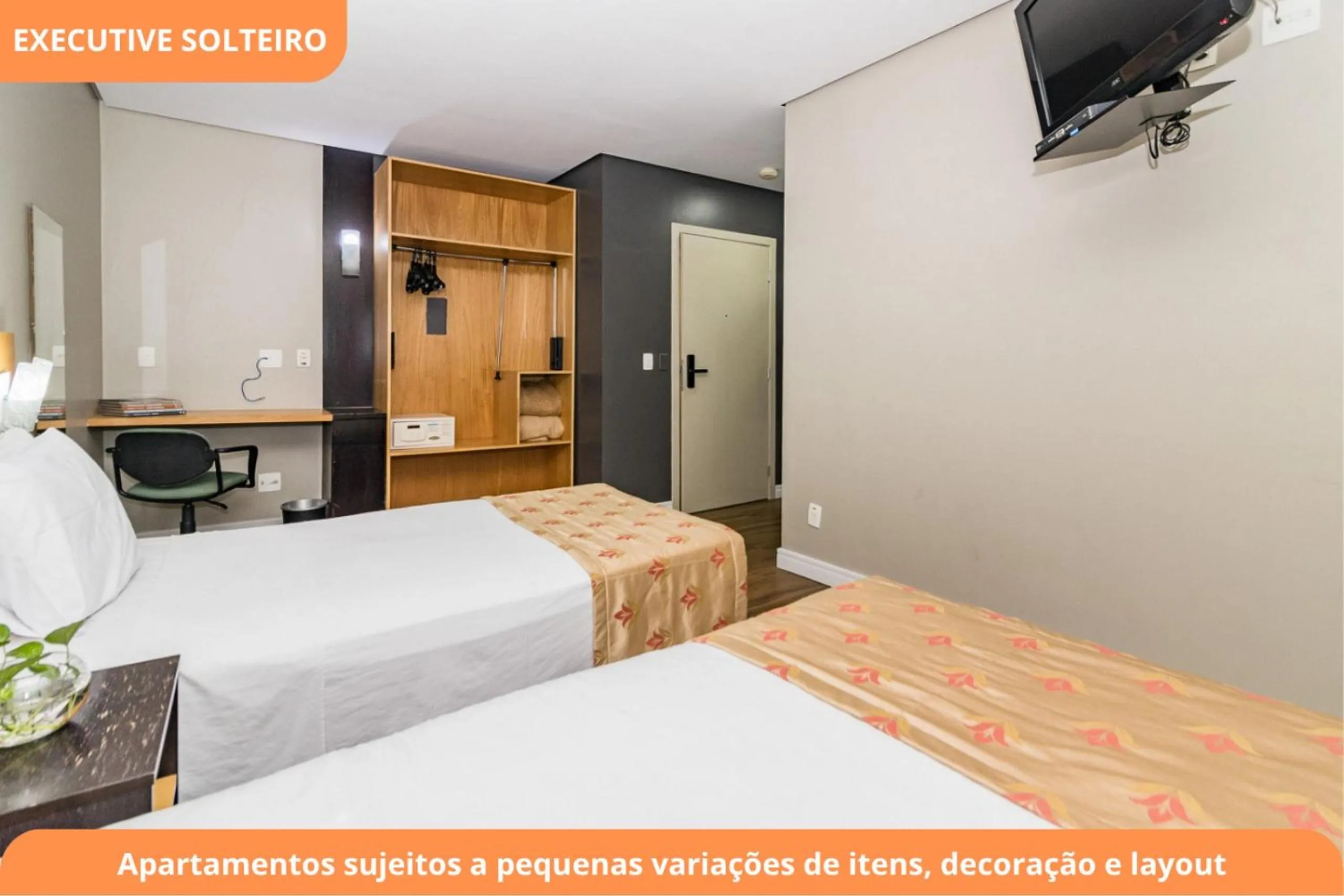 Living room, Bed in Century Park by My Way