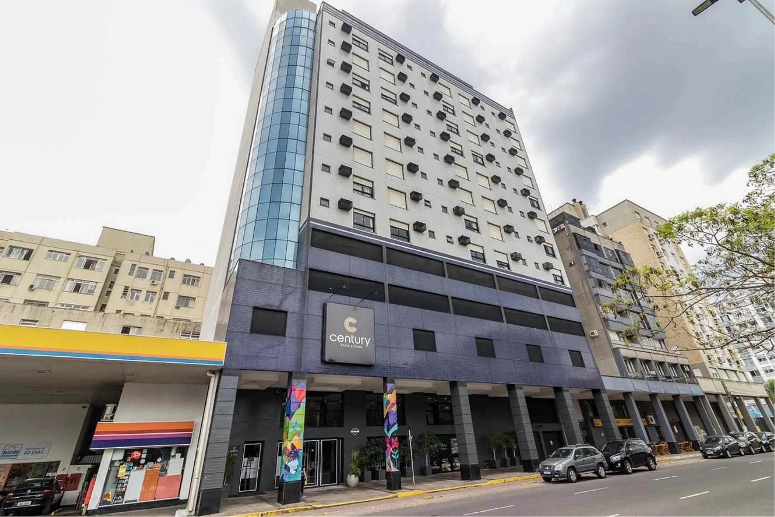 Facade/entrance in Century Park by My Way