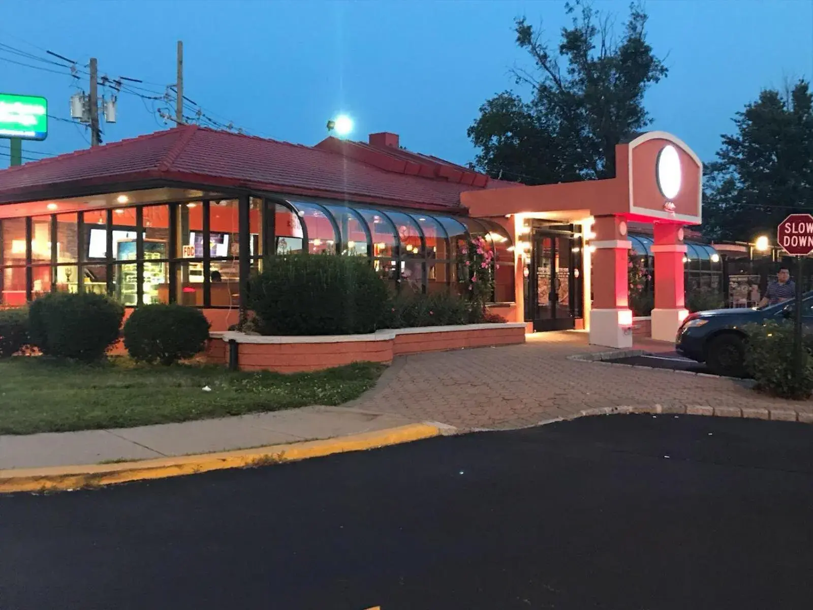 Restaurant/places to eat in Days Inn by Wyndham Nanuet / Spring Valley Restaurant/places to eat in Days Inn by Wyndham Nanuet / Spring Valley