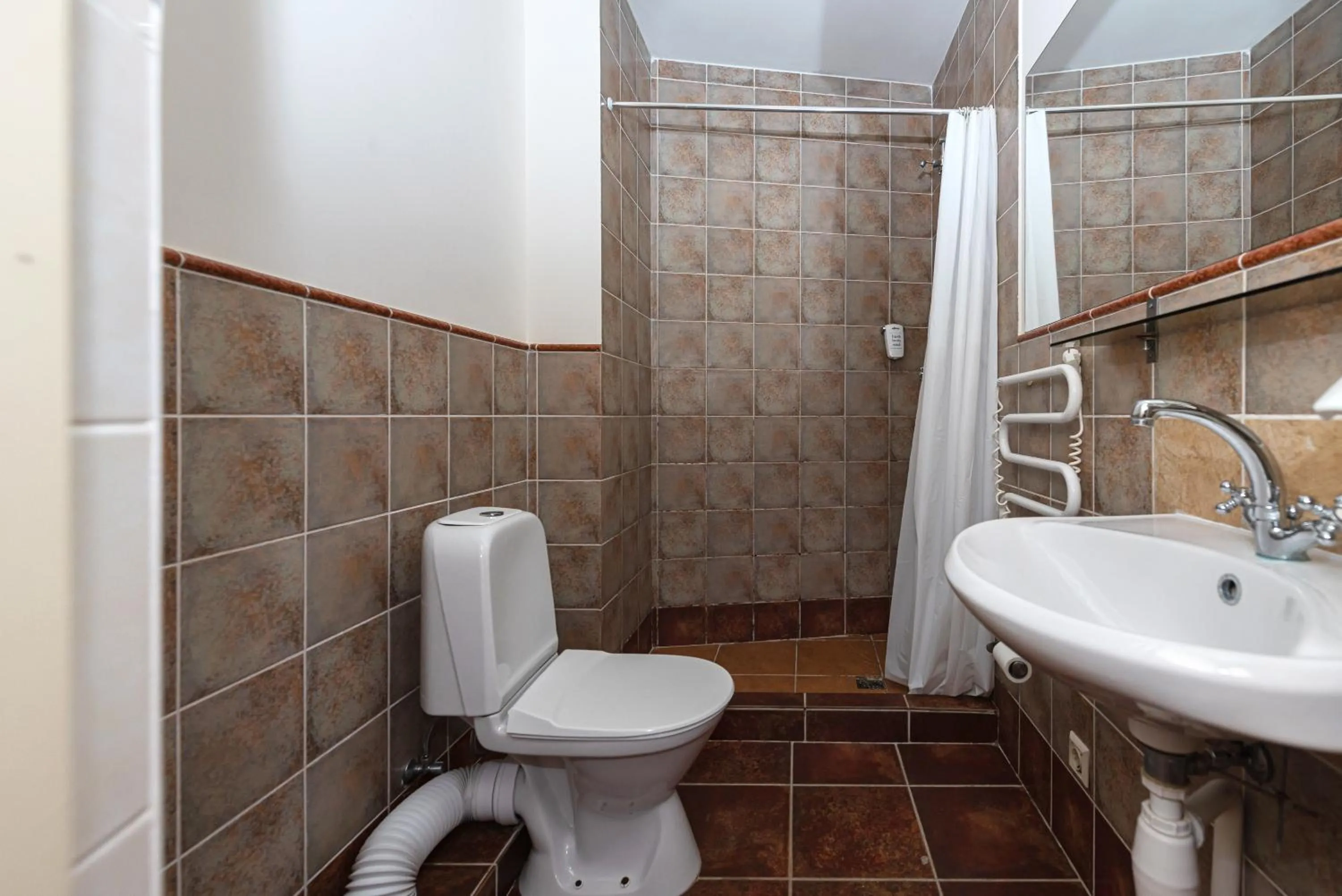 Shower in Alexa Old Town