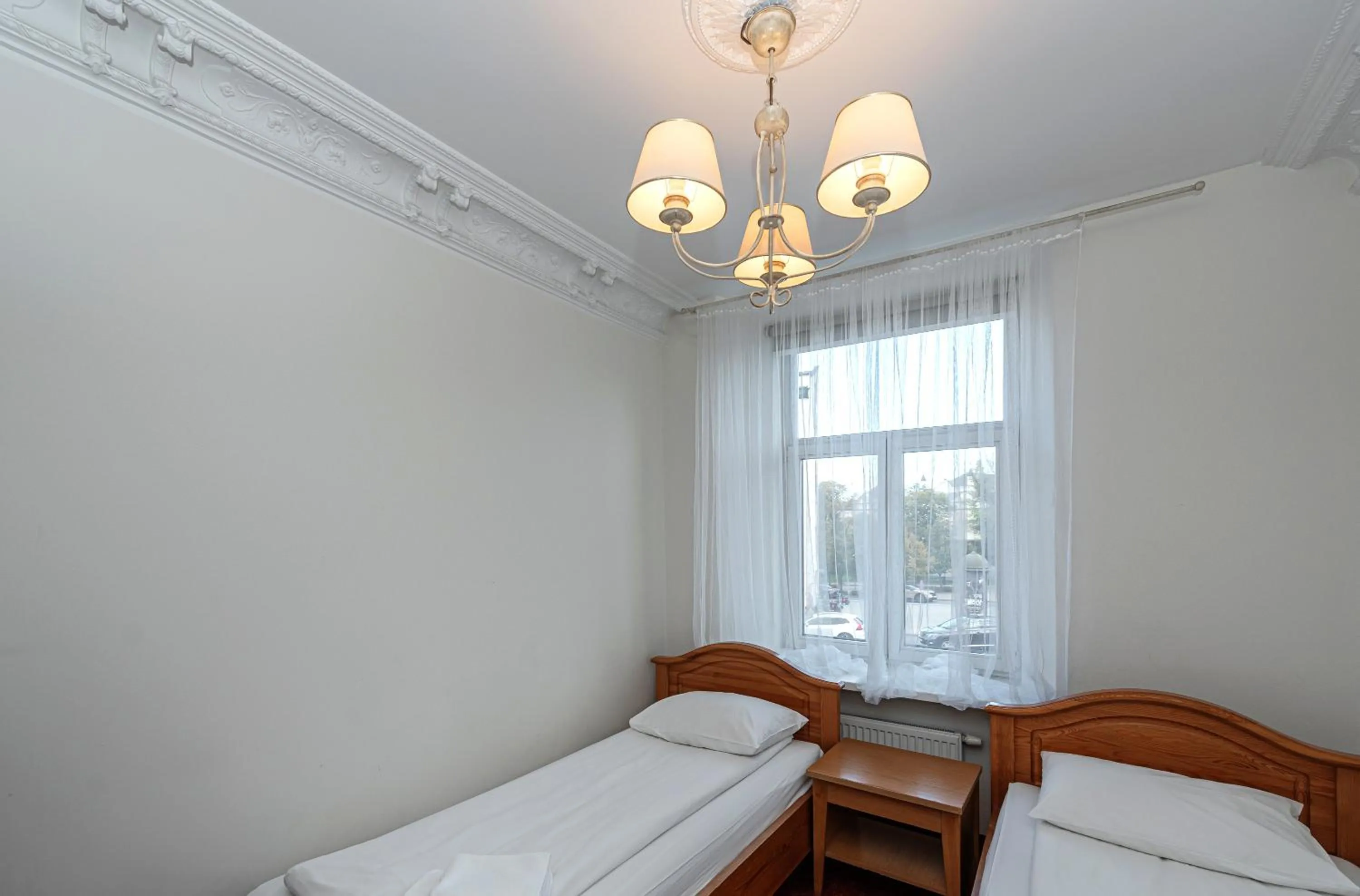 Bedroom, Bed in Alexa Old Town