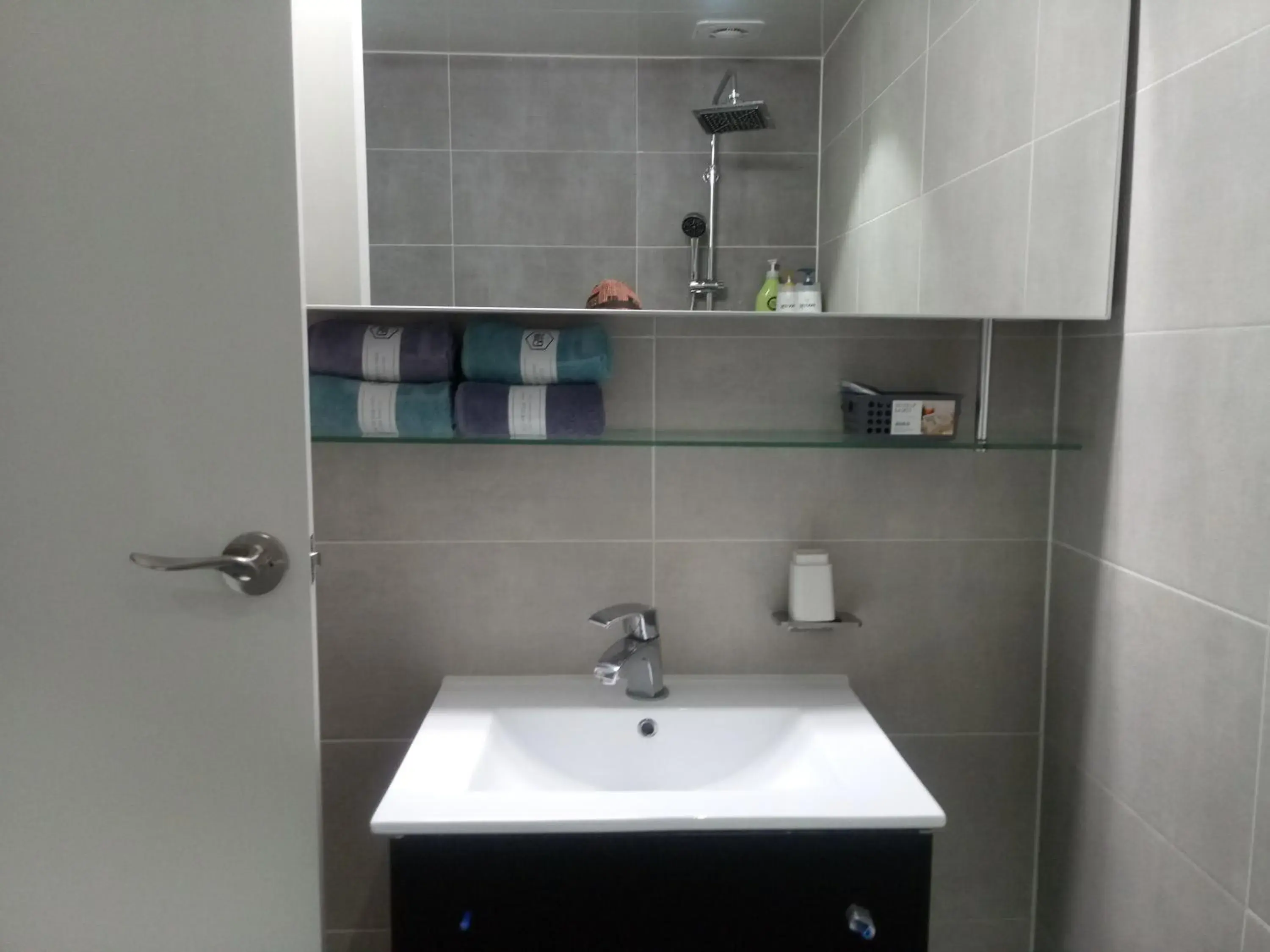 Property building in Guest 145 Property building in Guest 145