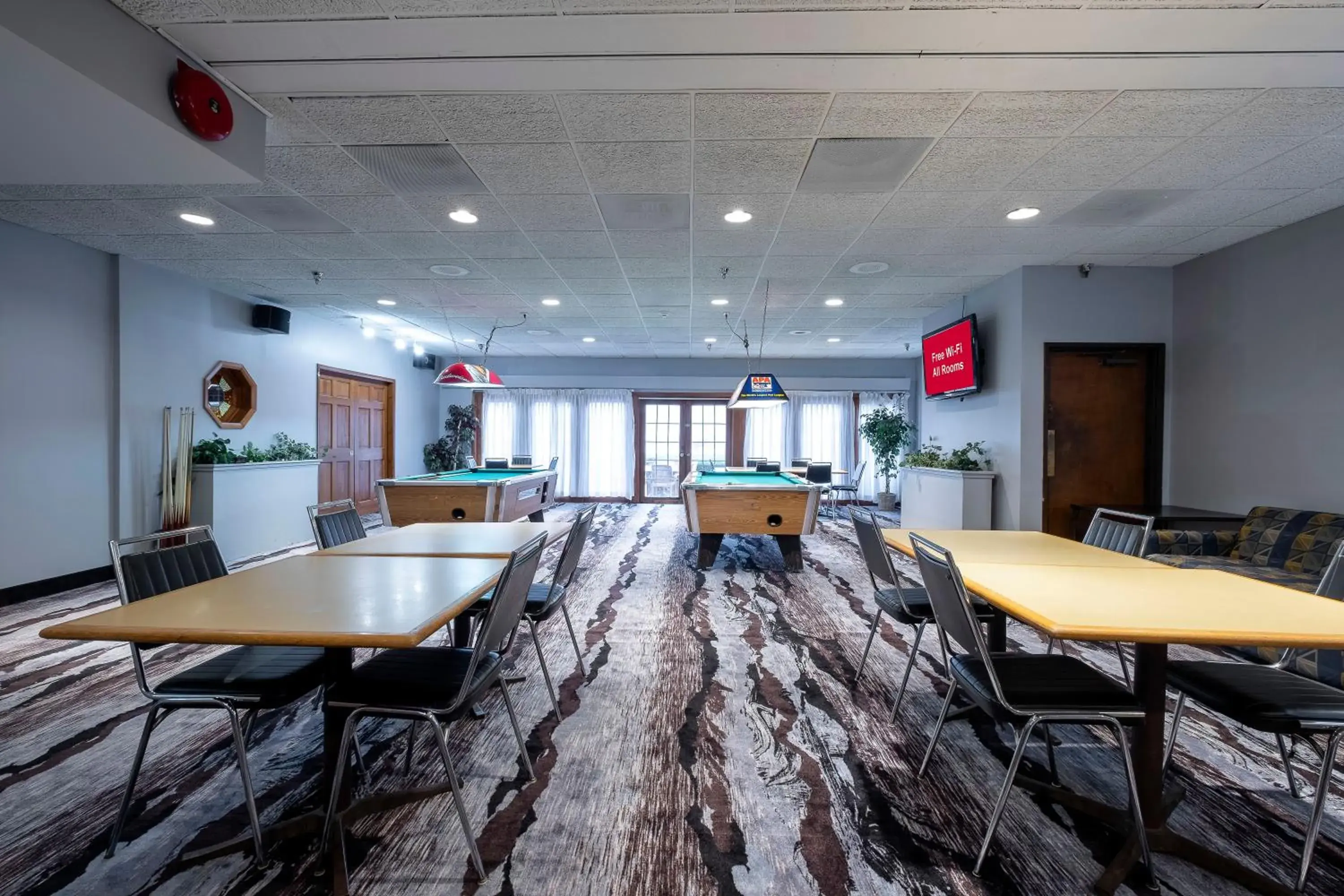 Game Room in Red Roof Inn Fulton Game Room in Red Roof Inn Fulton