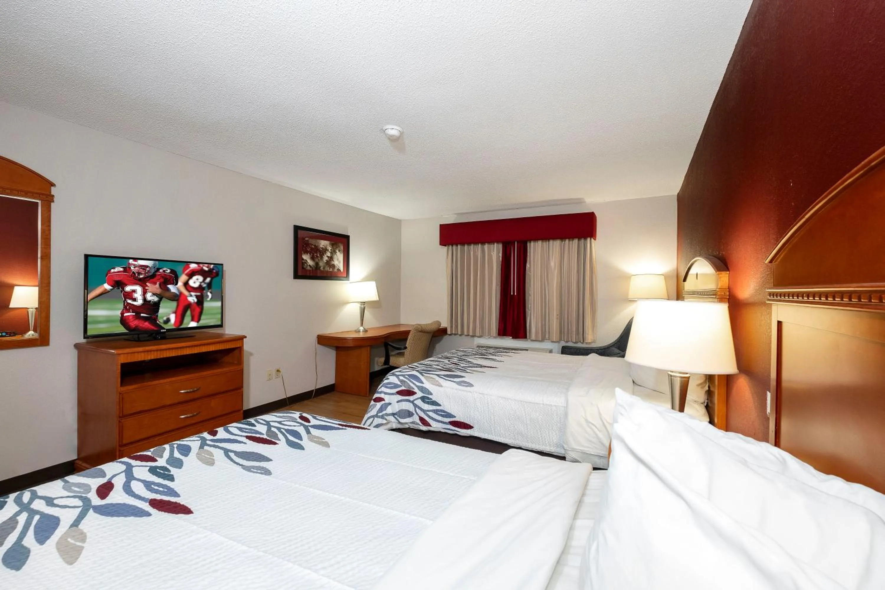 King Room with Two King Beds - Non-Smoking in Red Roof Inn Fulton