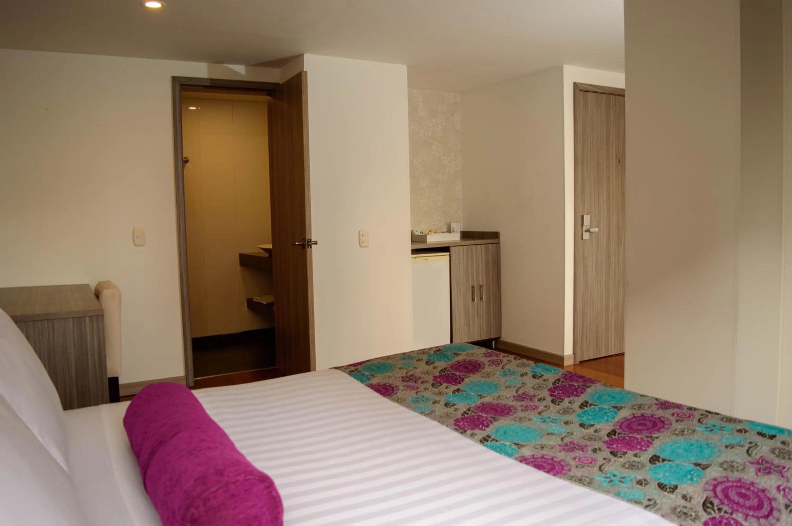 Bedroom, Bed in Hotel Confort 80 Zona Rosa By Hoteles Confort80