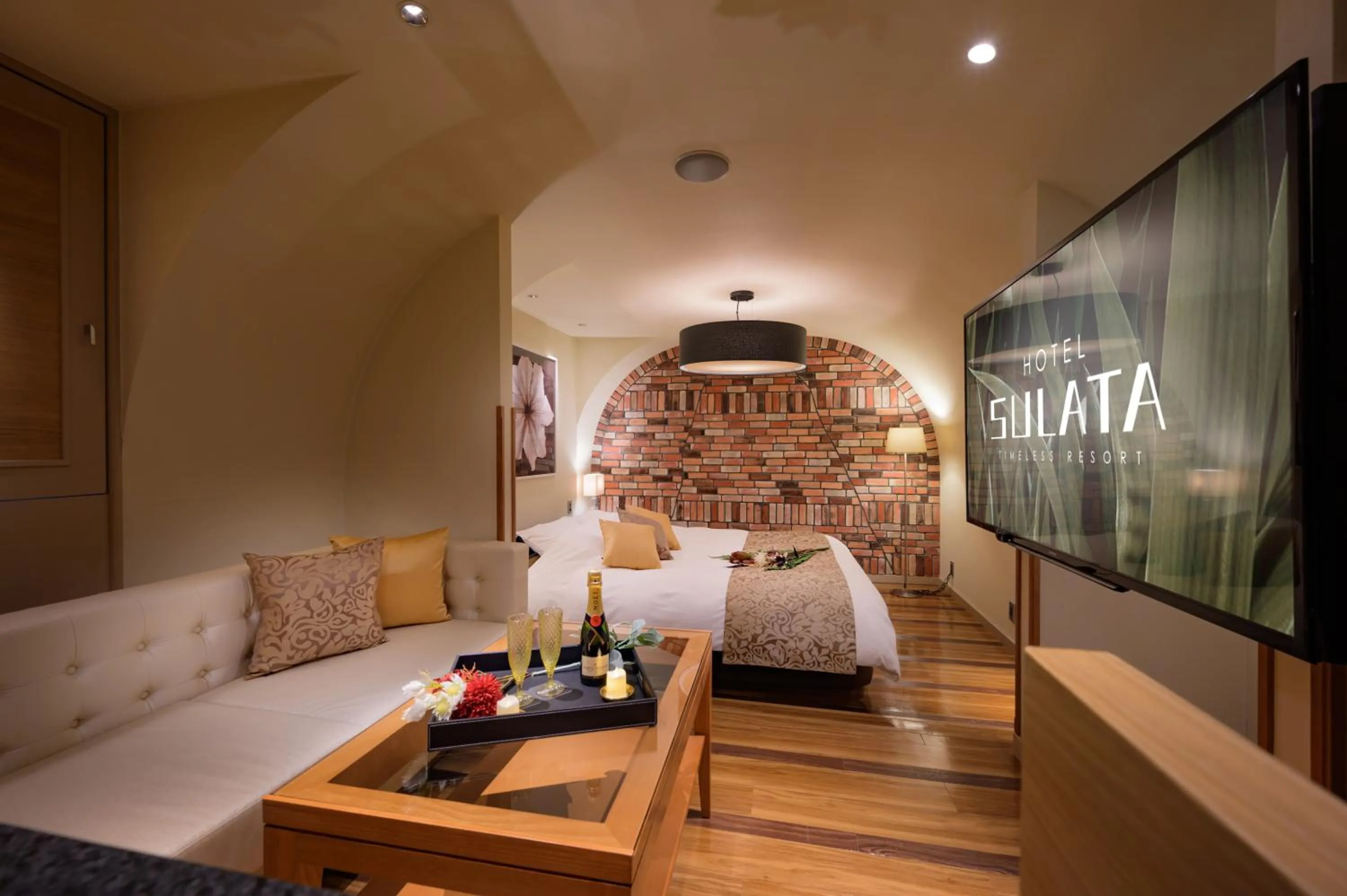 Bedroom, Bed in HOTEL SULATA GIFU HASHIMA (Adult Only)