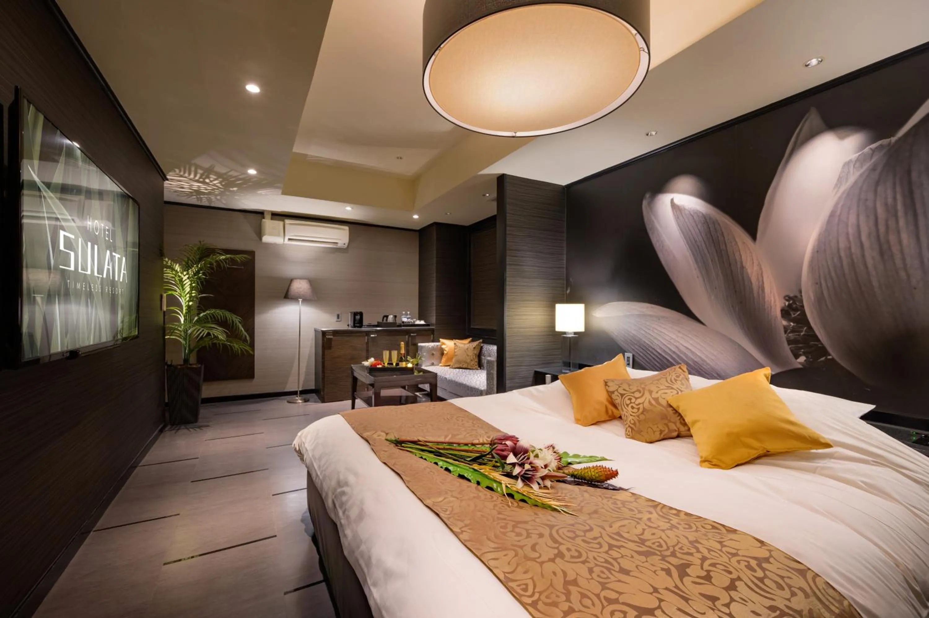 Bedroom, Bed in HOTEL SULATA GIFU HASHIMA (Adult Only)