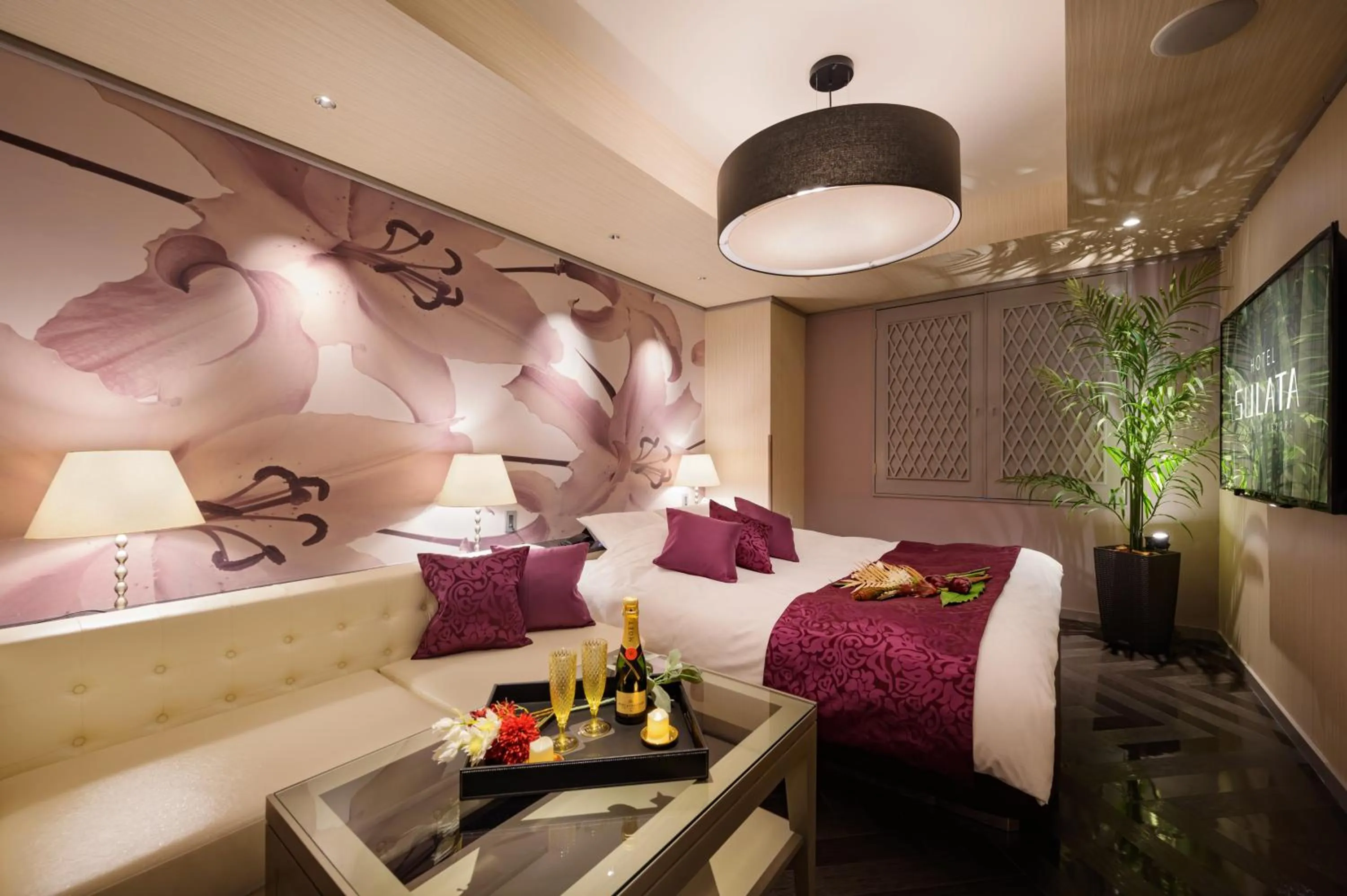 Bedroom, Bed in HOTEL SULATA GIFU HASHIMA (Adult Only)