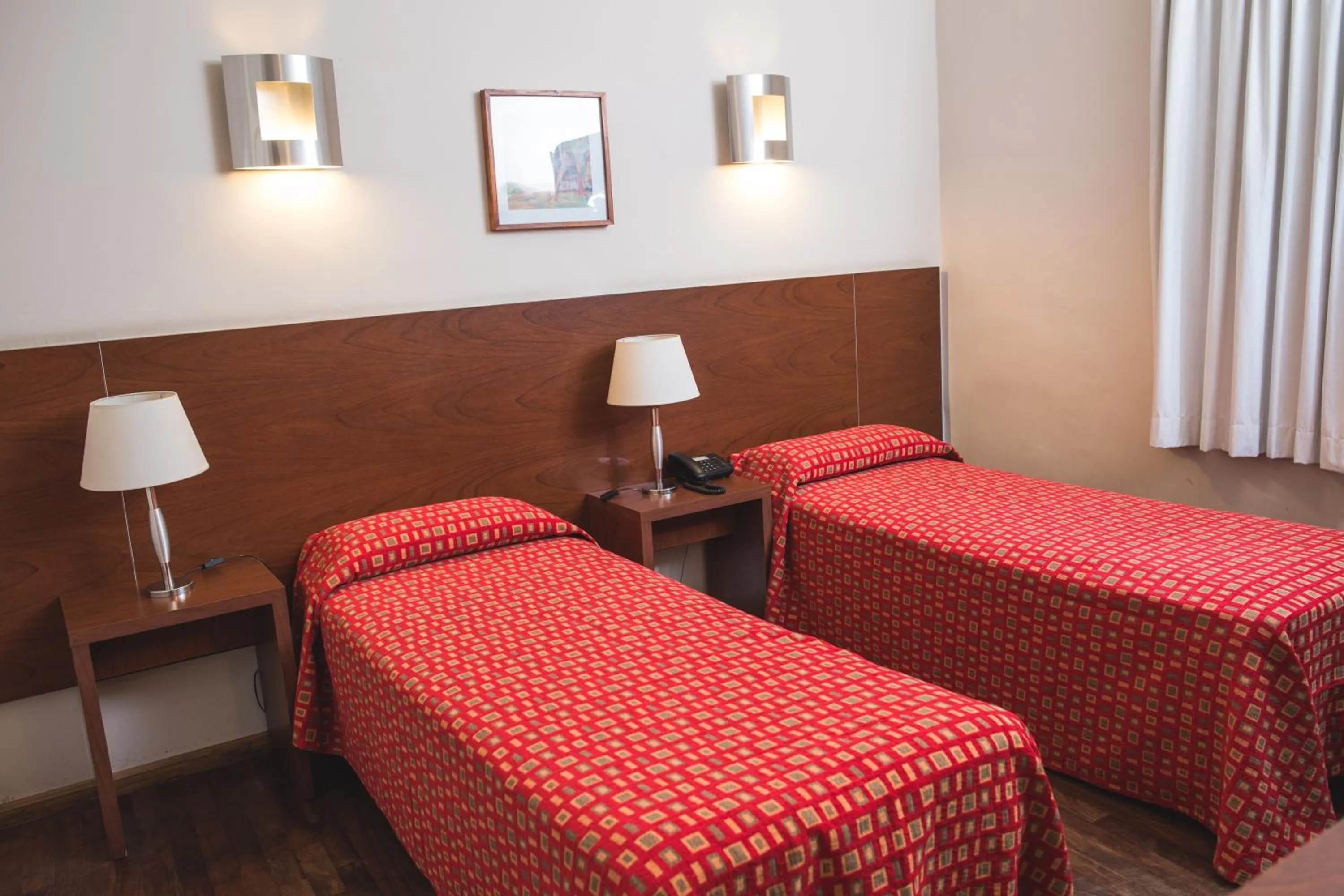 Bedroom, Bed in Gran Hotel Victoria Cordoba Argentina