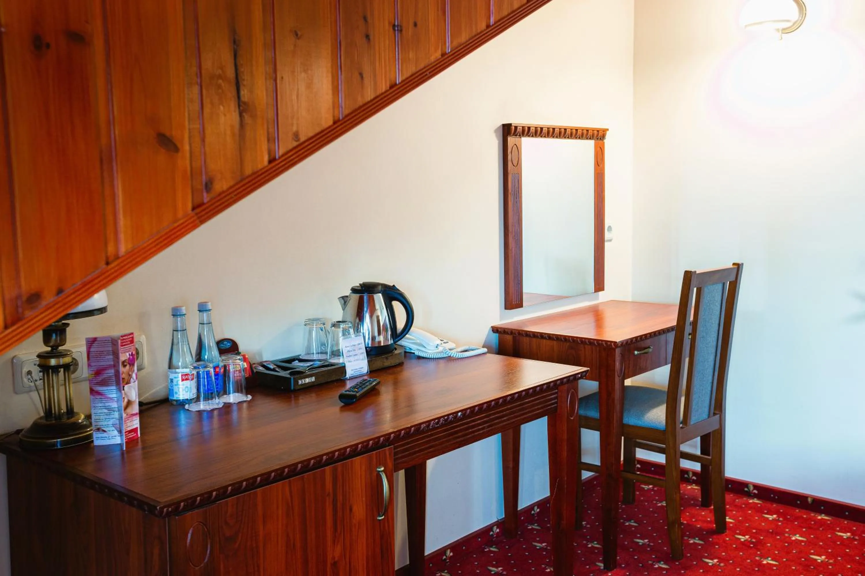 room service in Galia