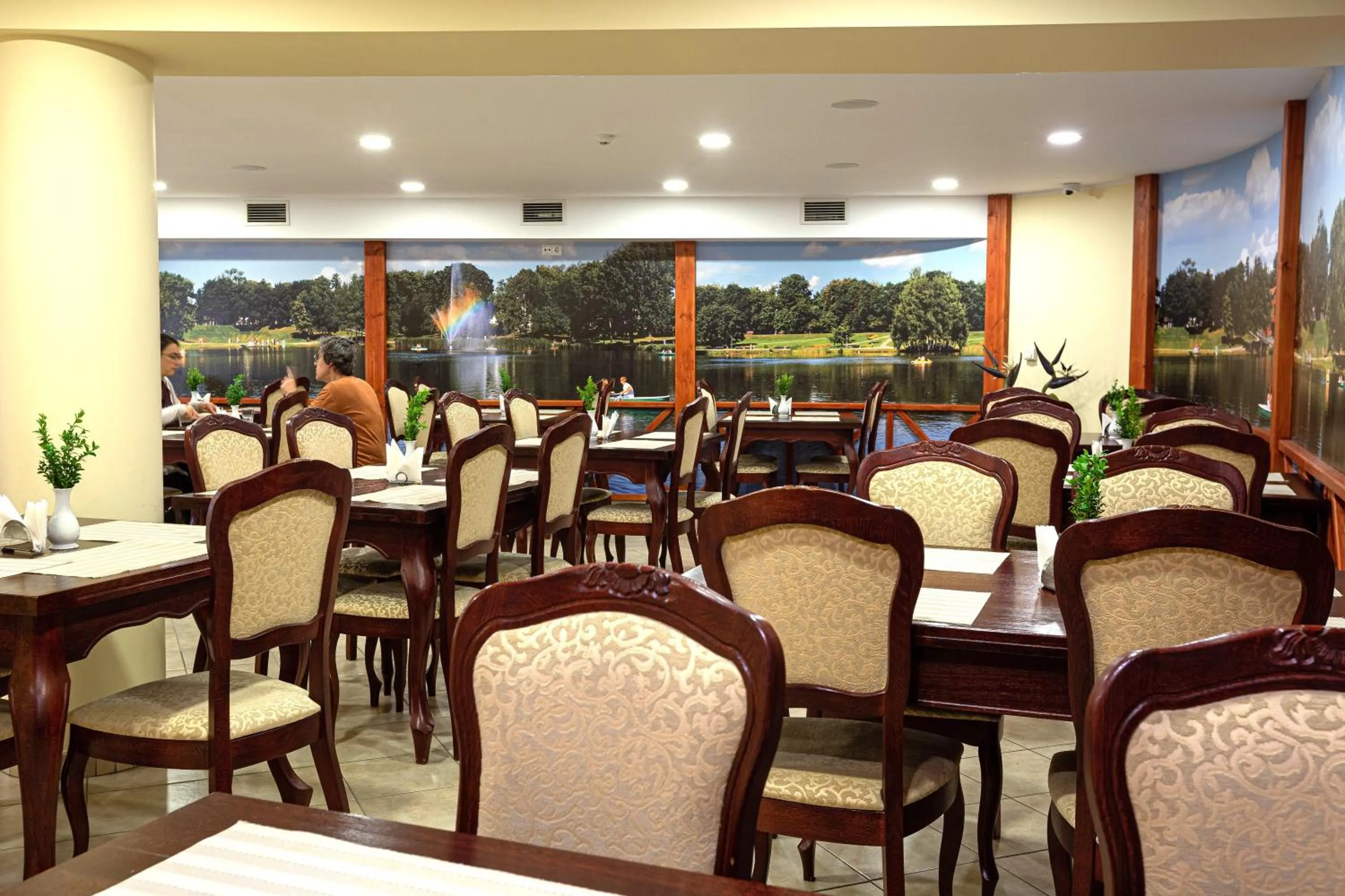 Restaurant/places to eat in Galia