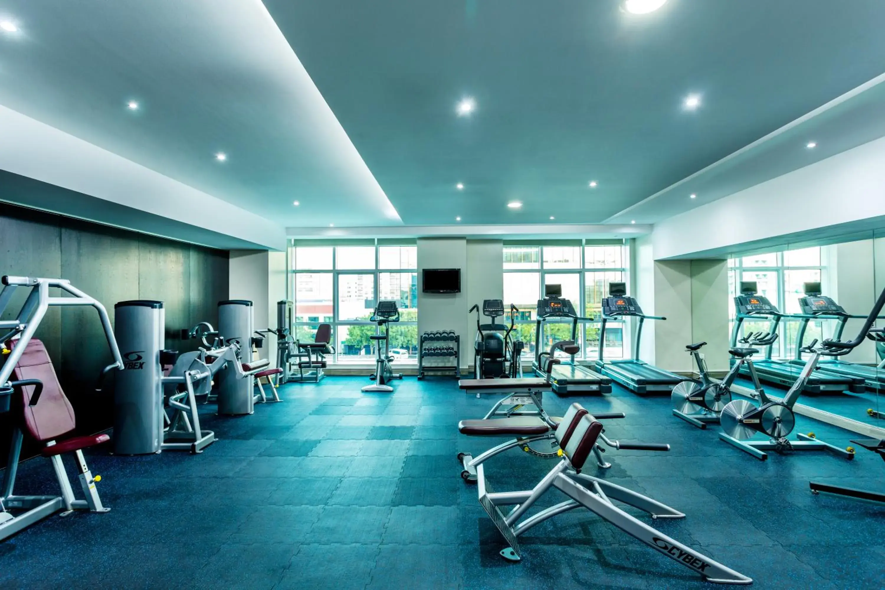 Fitness centre/facilities in Park Regis Kris Kin Hotel Fitness centre/facilities in Park Regis Kris Kin Hotel